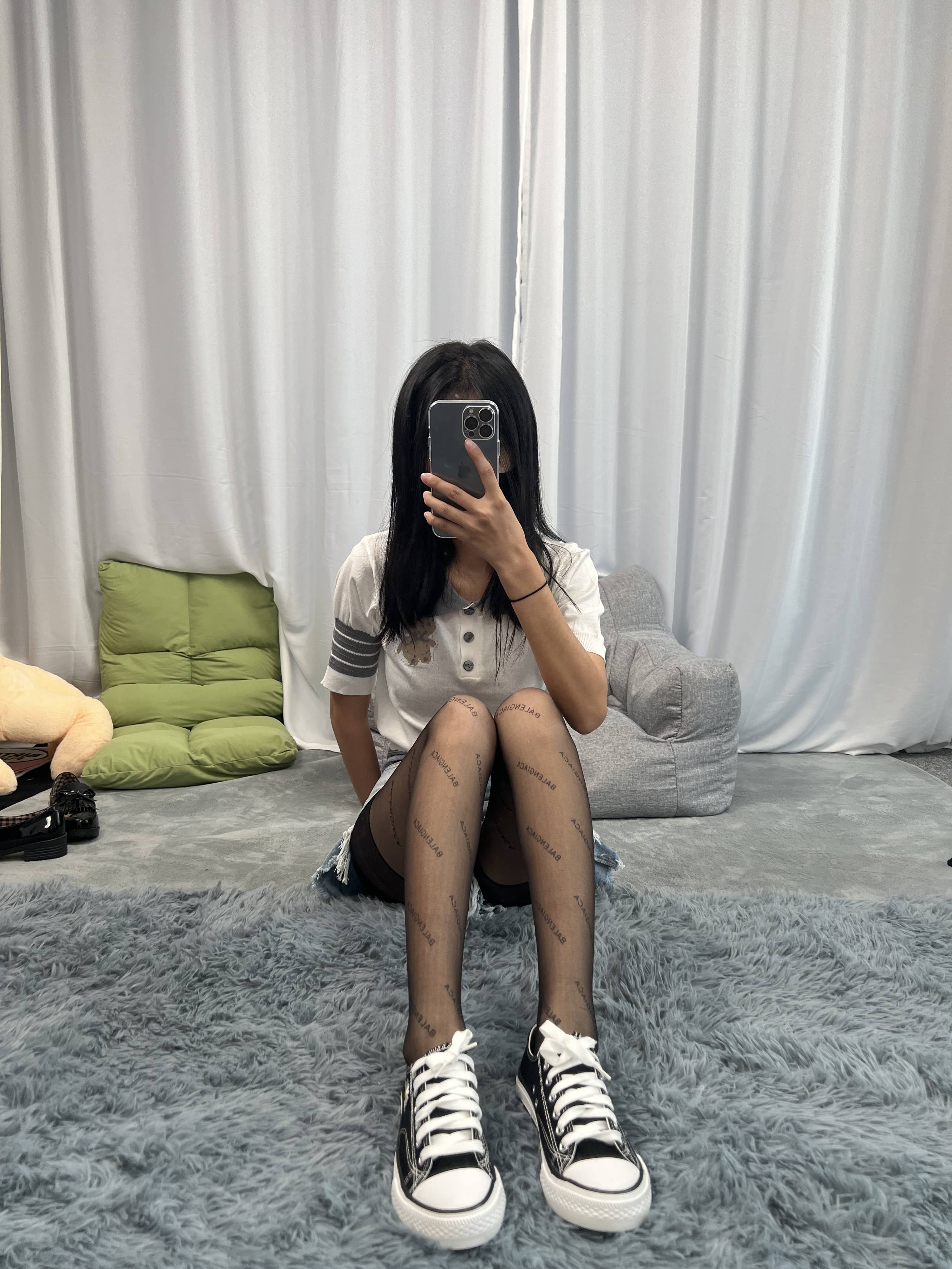 No.061 字母黑丝 帆布鞋 [173P-1.22GB]