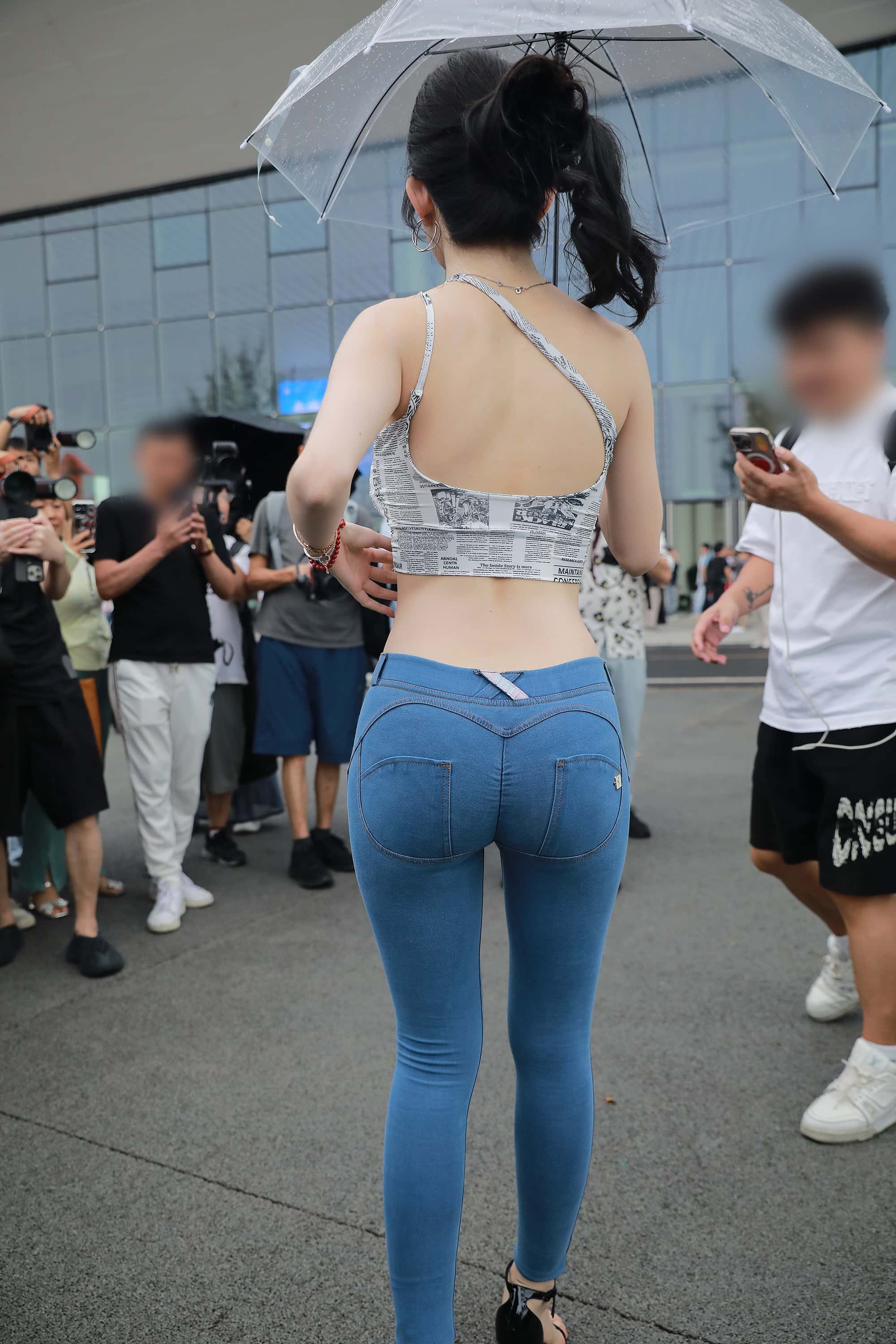 GS-T786 蓝色提臀裤美女 【204P 2.57G】