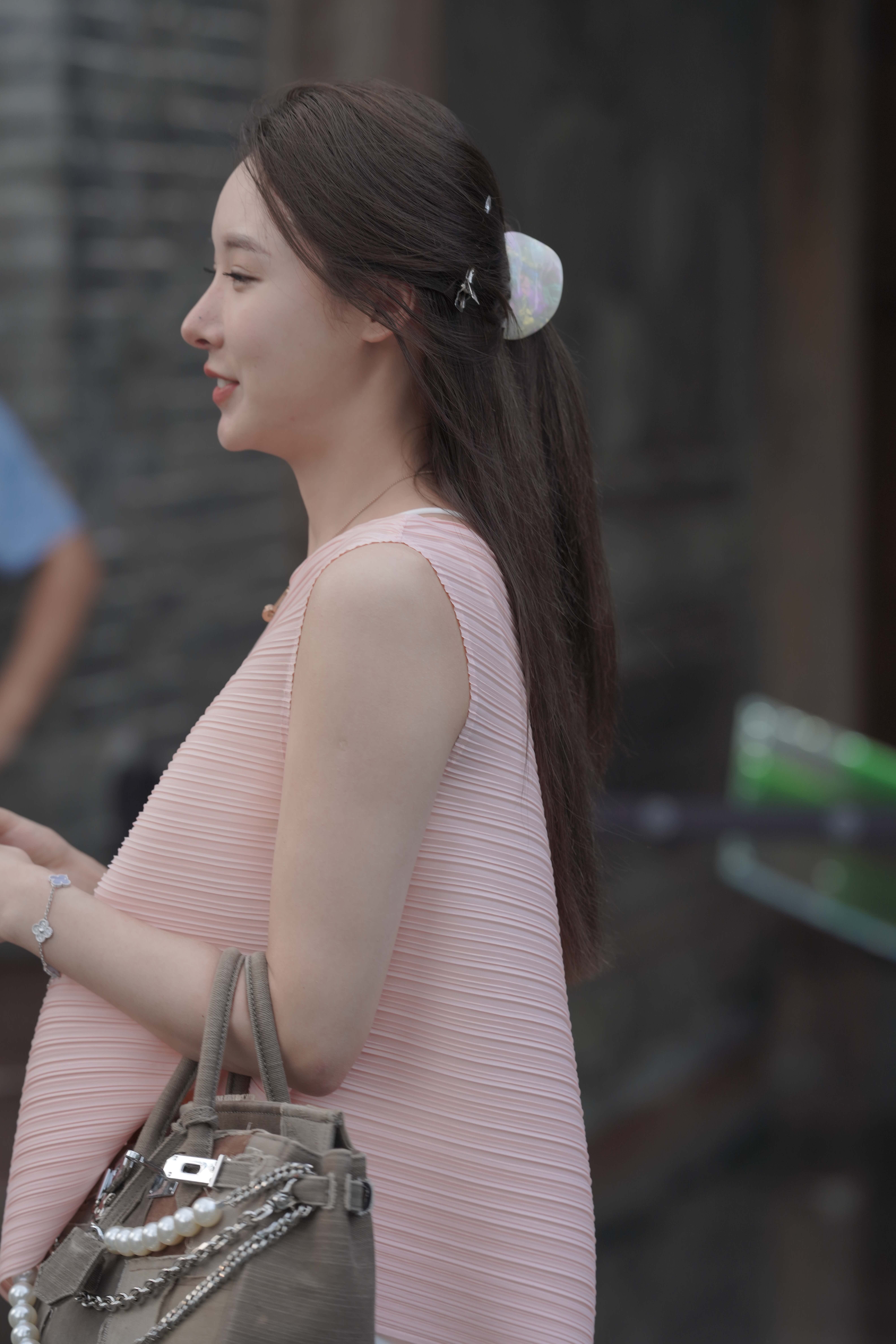 No.5842（No.7534） 爱笑的美女 [75P-811MB]