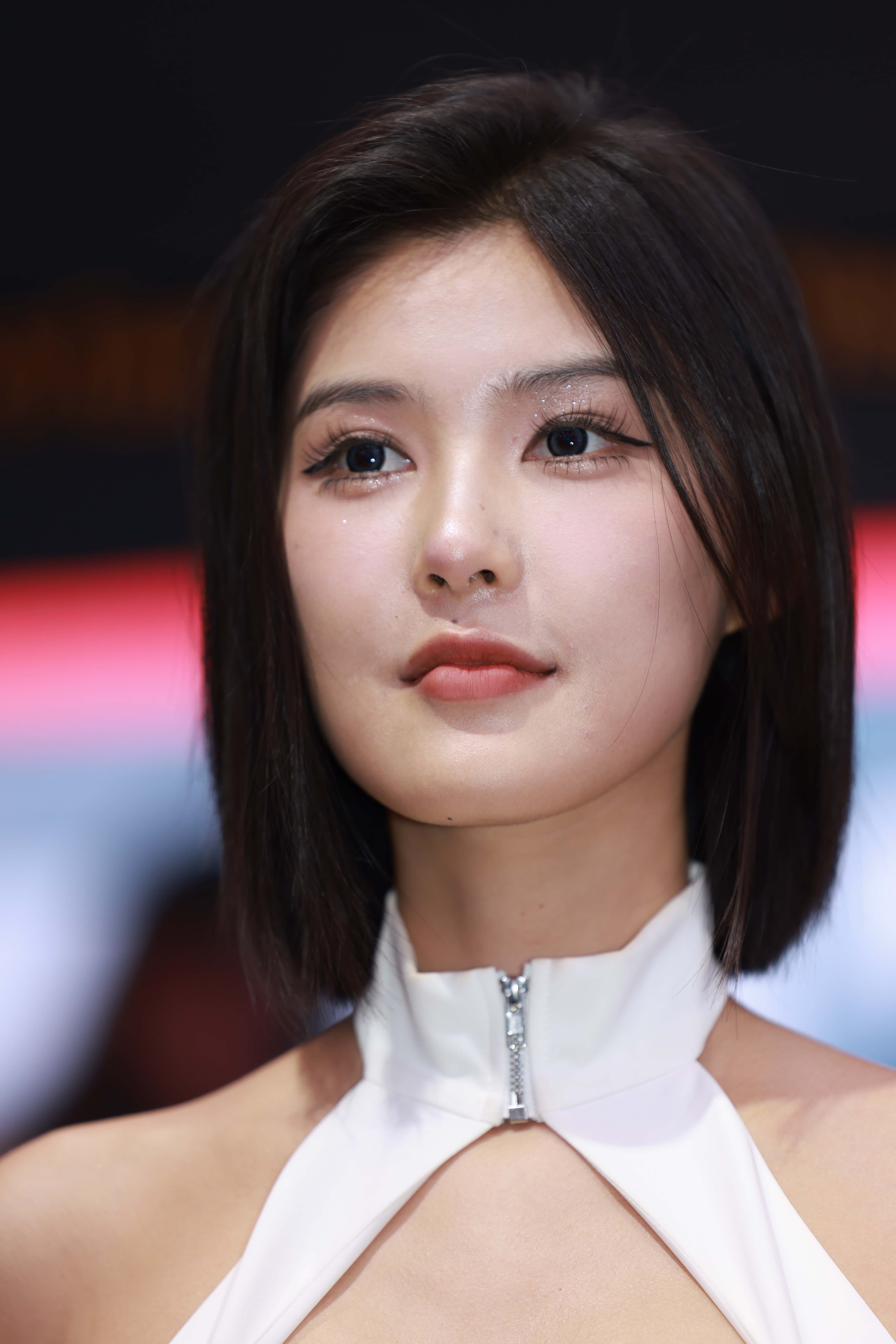 No.9794 短靴皮短裤 （程儿）[340P-5.44GB]