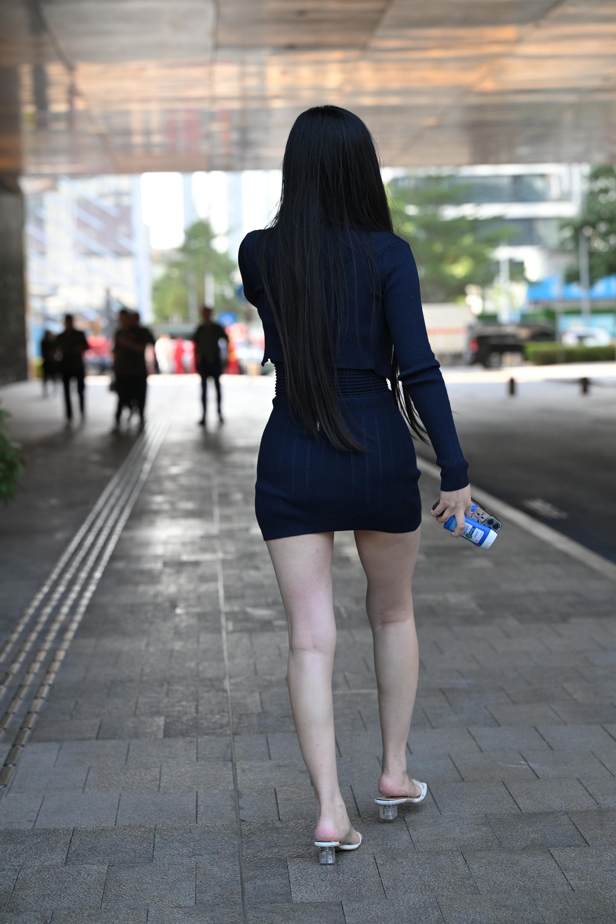 No.9811 美腿包臀裙小姐姐 [102P-1.84GB]