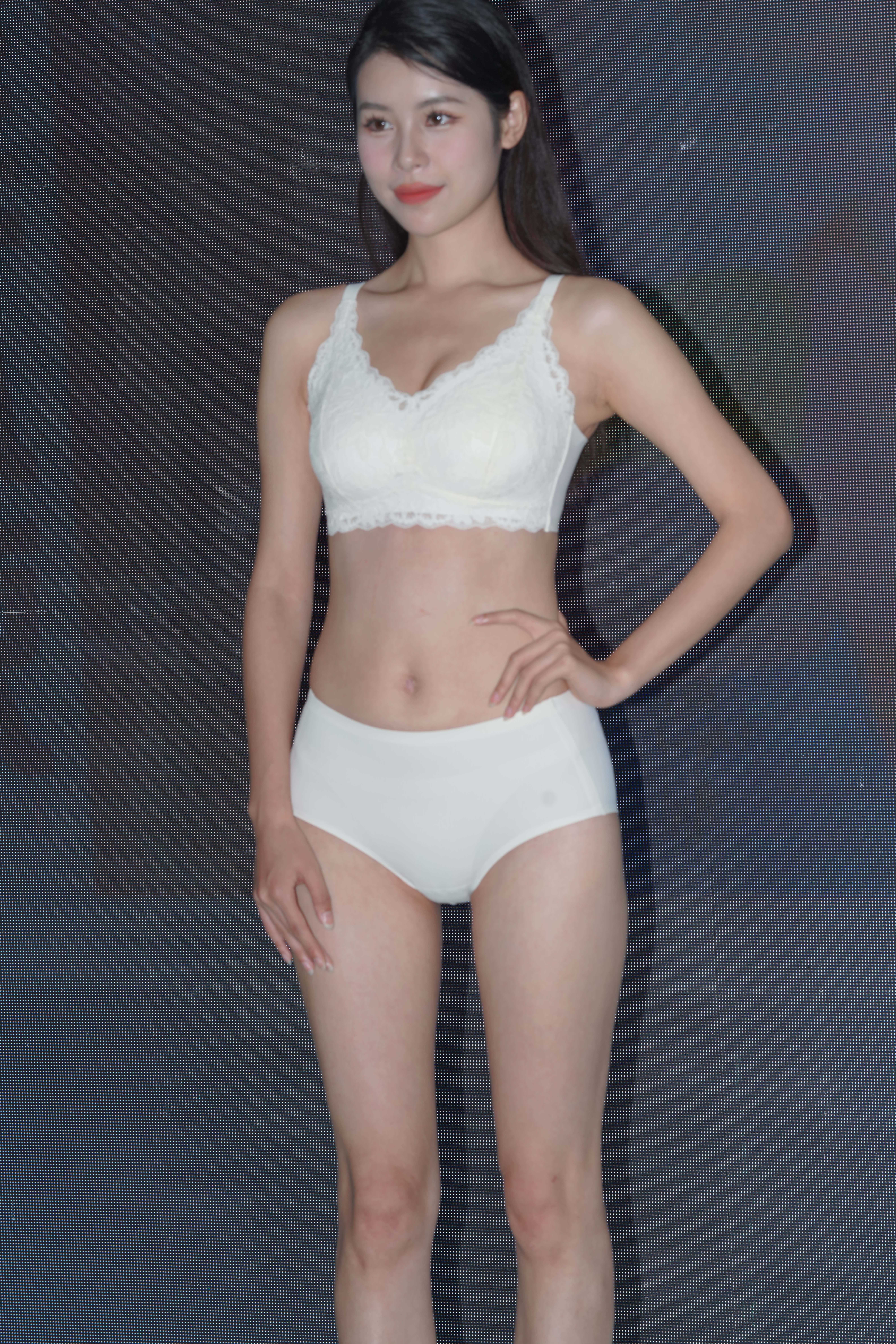 GS-X848 性感内衣秀 【203P 2.60G】