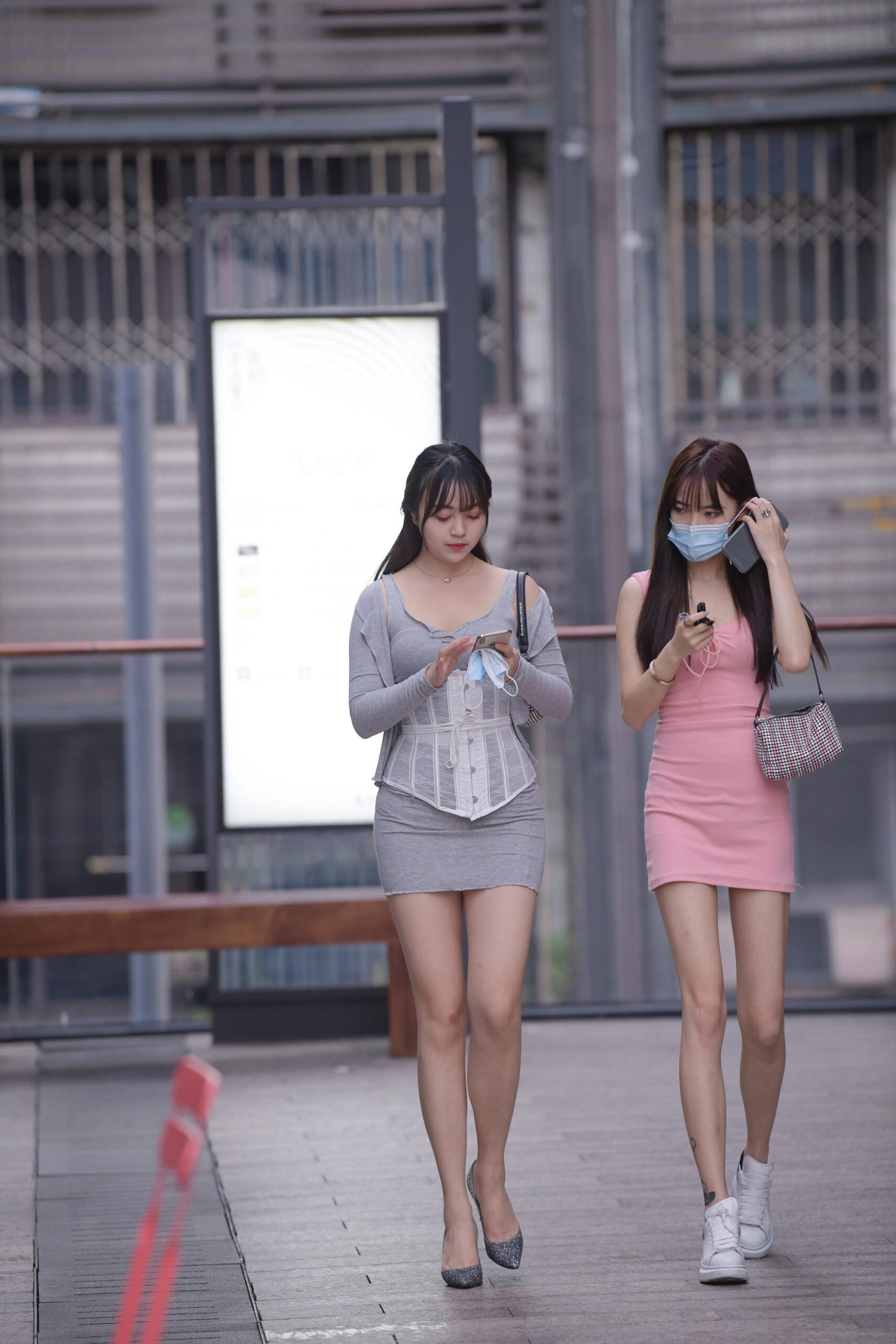 No.9739 靓丽修身包臀裙 [173P-2.73GB]