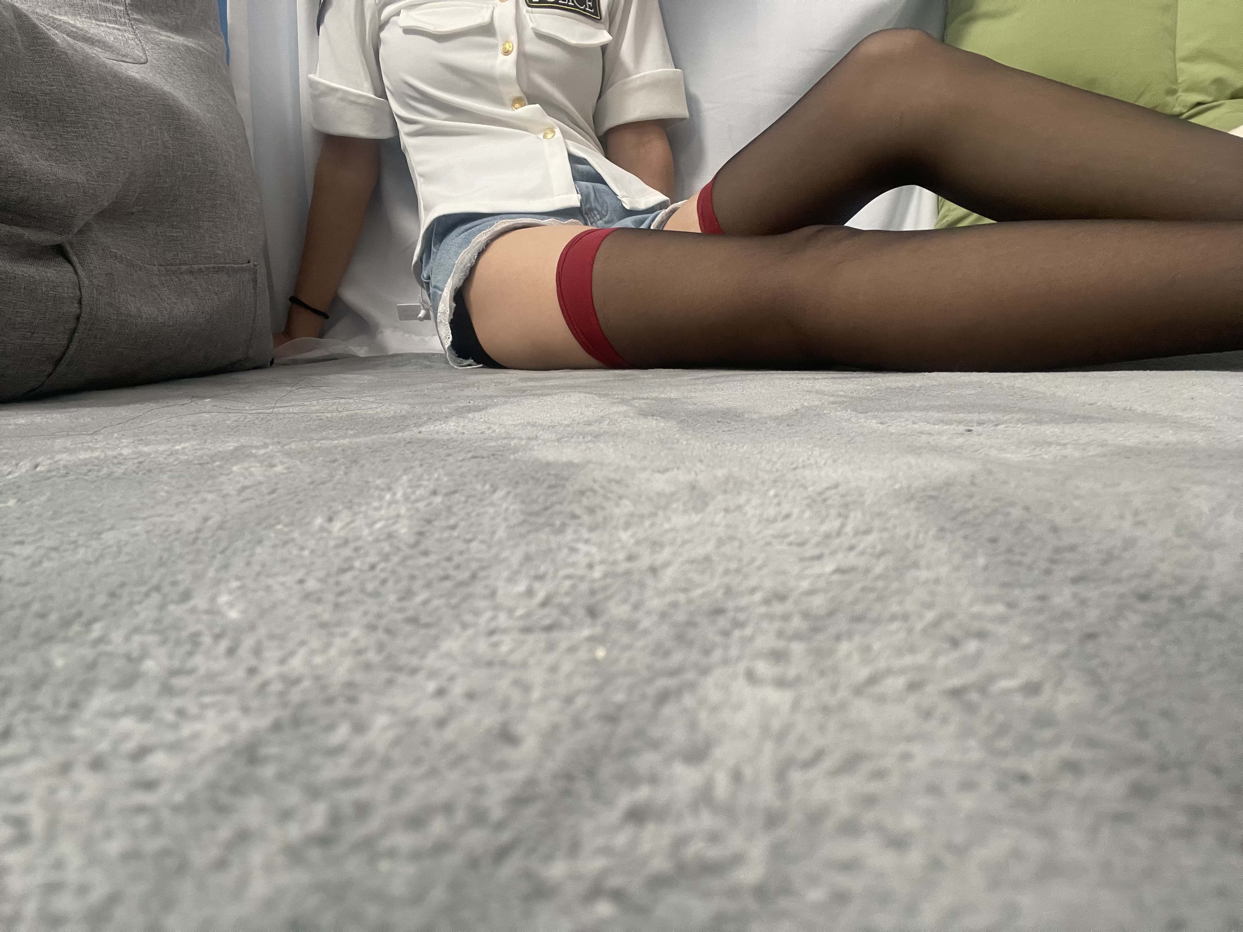 No.055 黑丝 贝壳头 [200P4V-1.56GB]