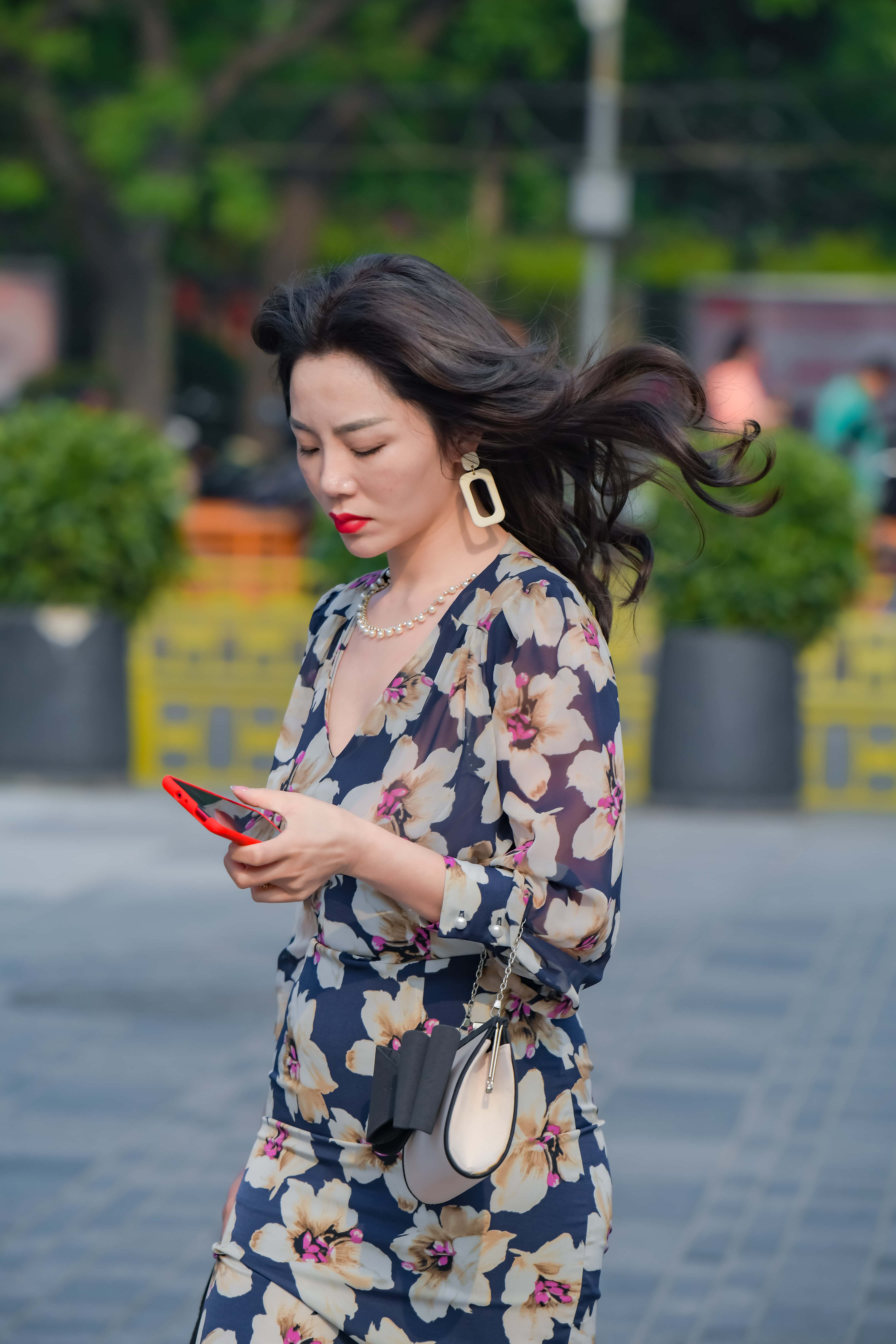 GS-K241 高贵典雅的肉丝金色高跟气质贵妇 【147P  2.00G】