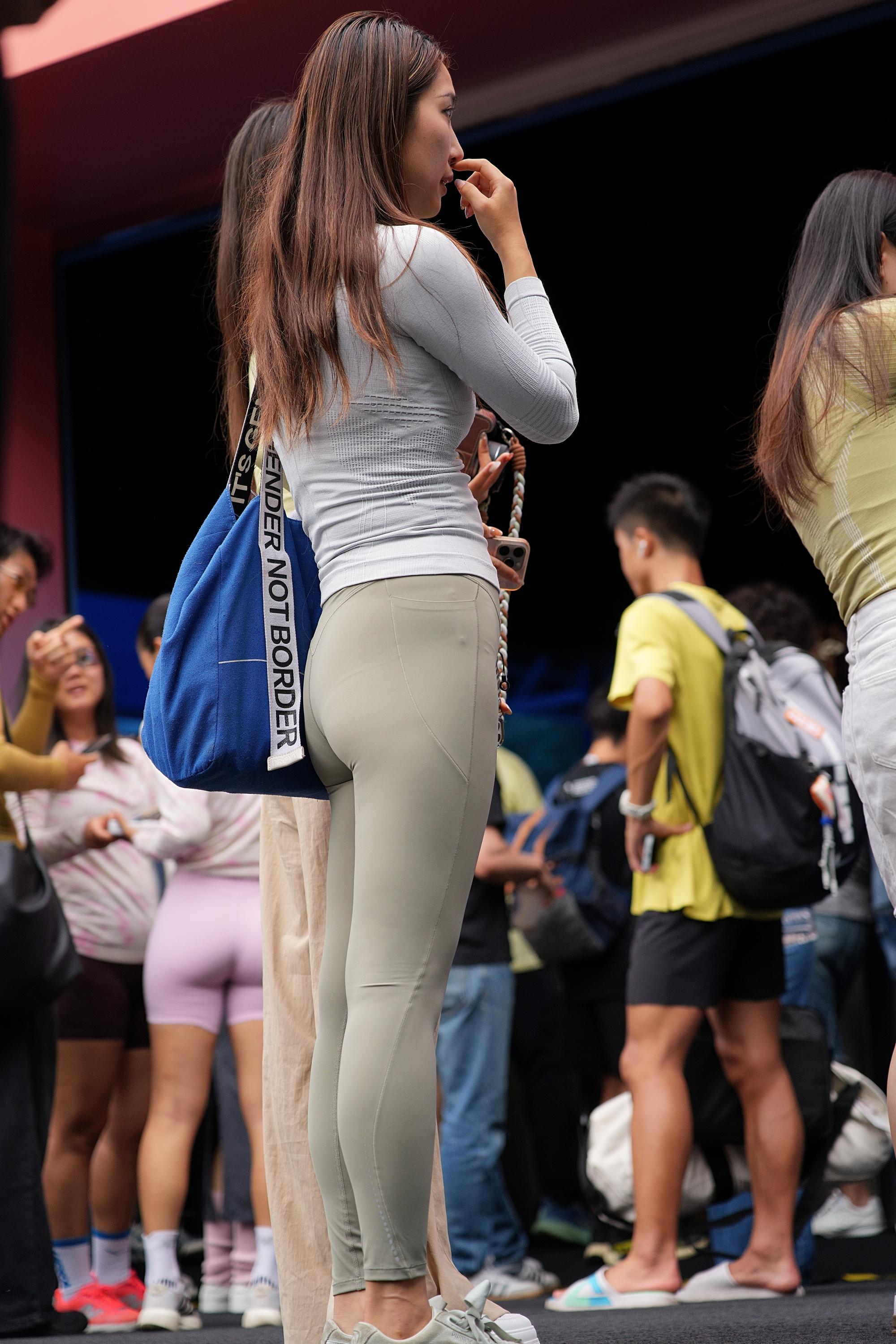 GS-T822  卡其色  【22P  989M】