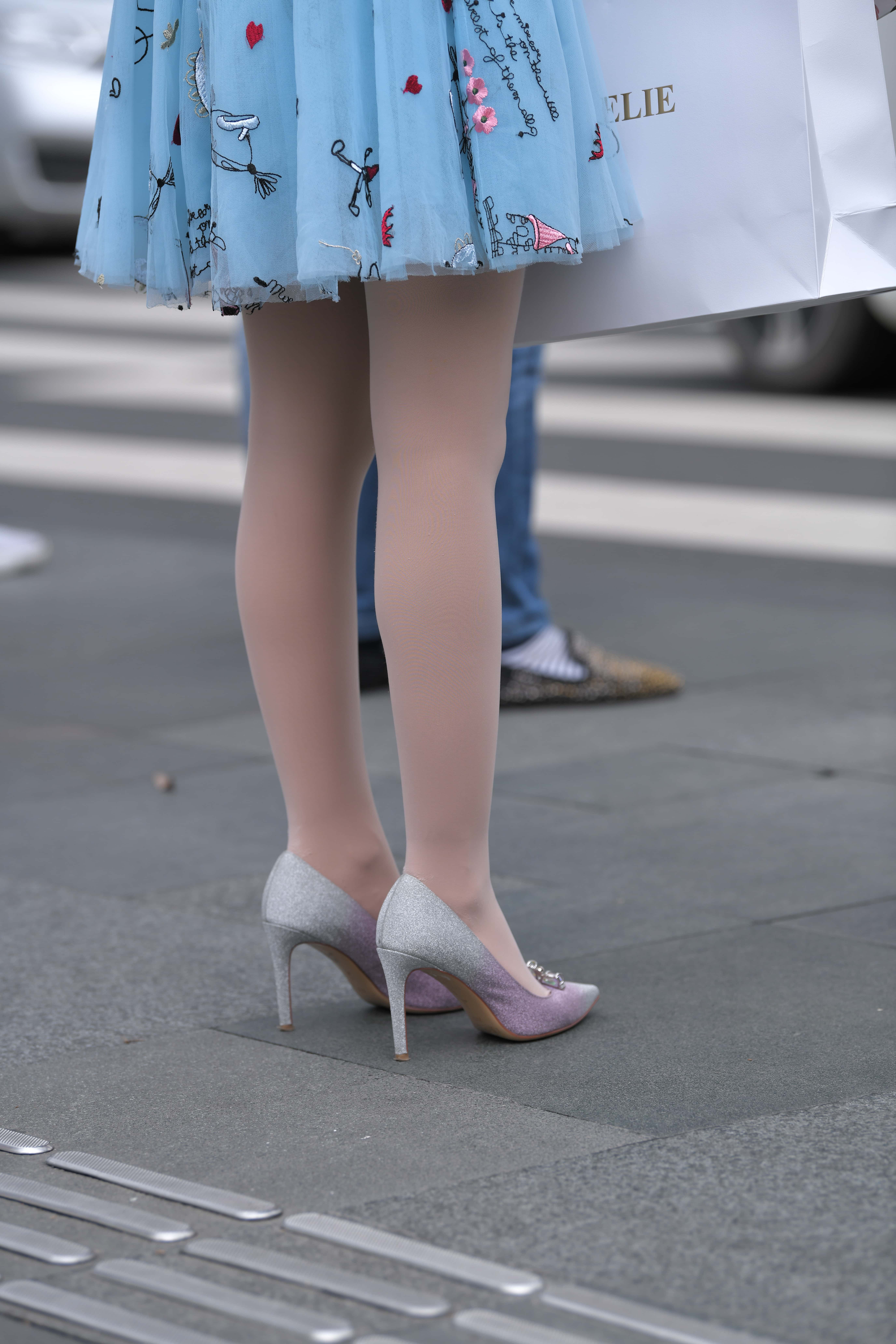 GS-K194 气质佳，美腿，肉丝美人 【78P  1.90G】