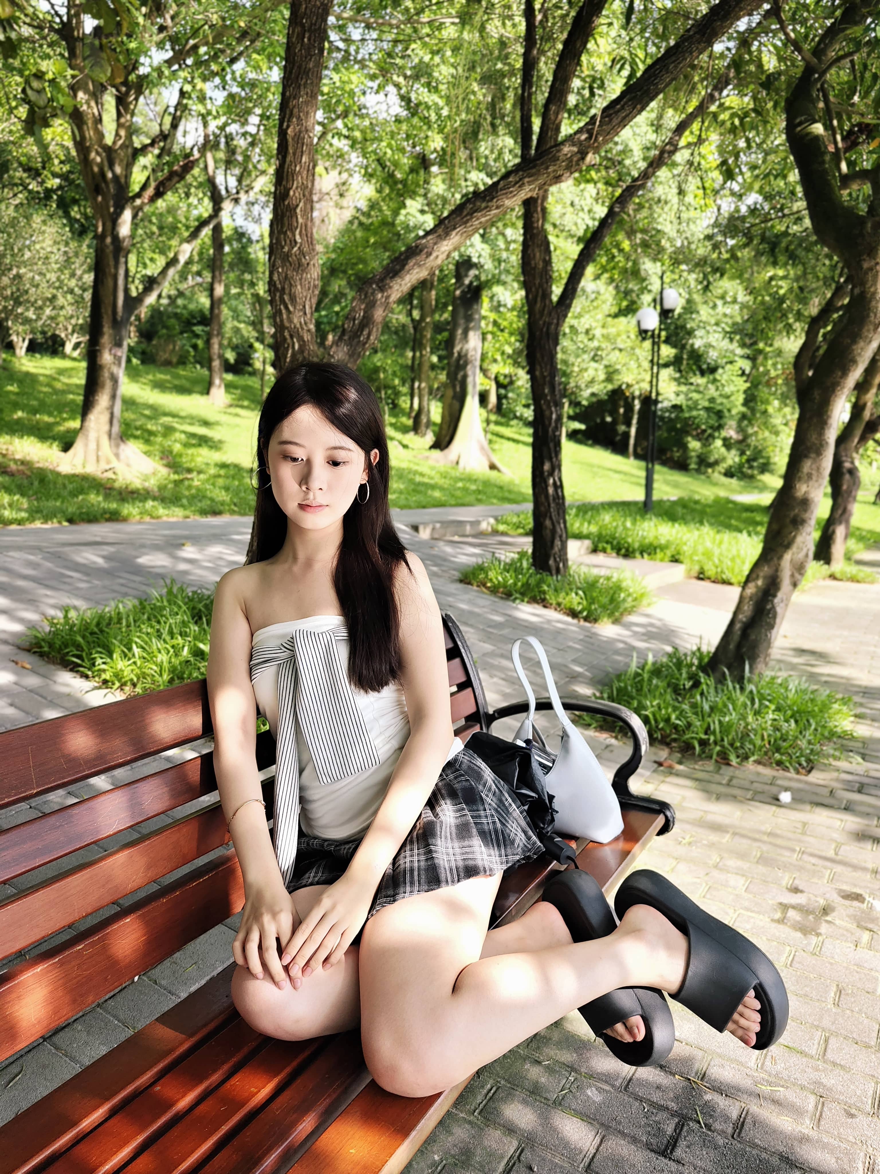 GS-YP03 高颜值短裙小妹 [329P58V-2.84GB]