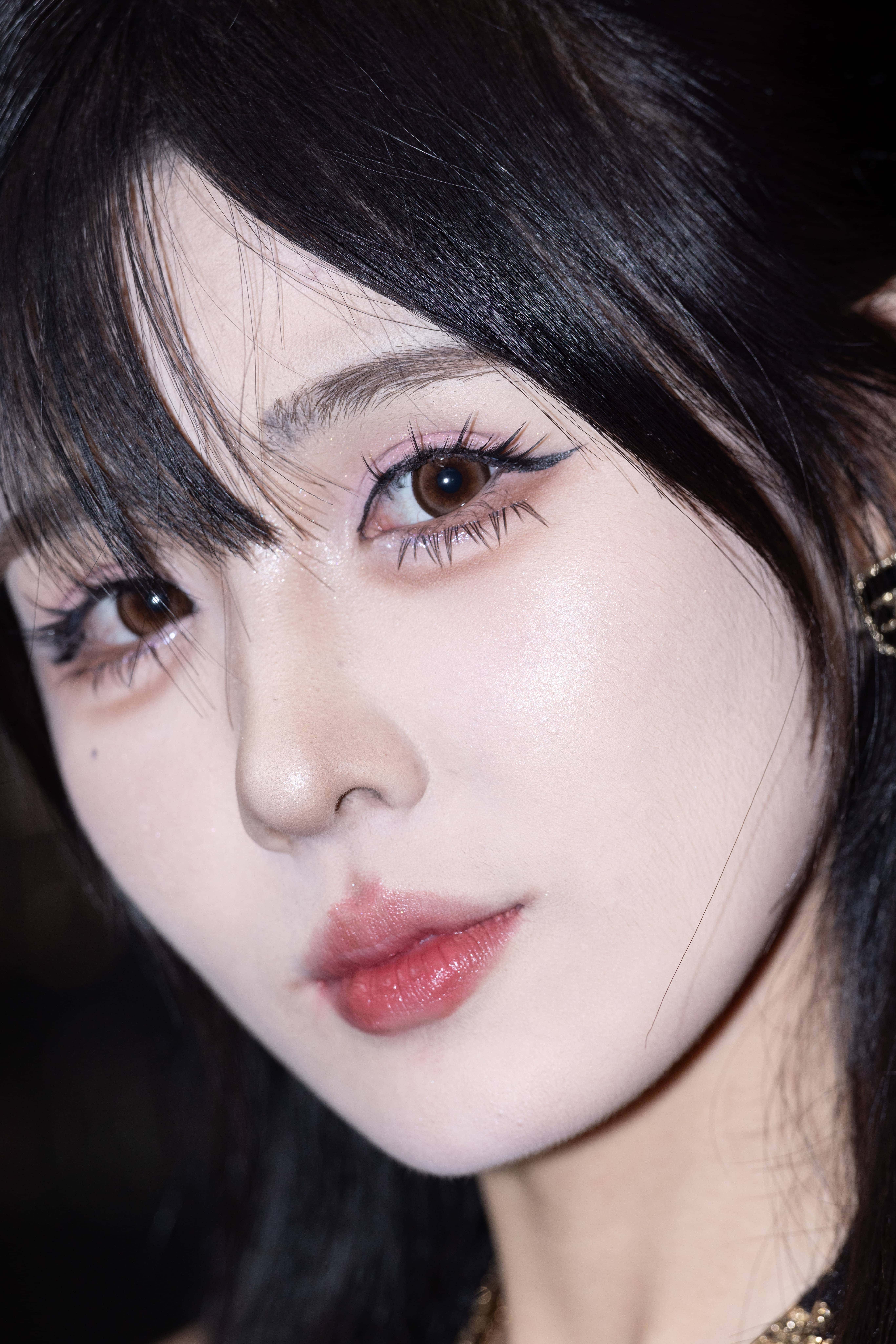 No.9836 肤白貌美小姐姐 [140P-1.35GB]