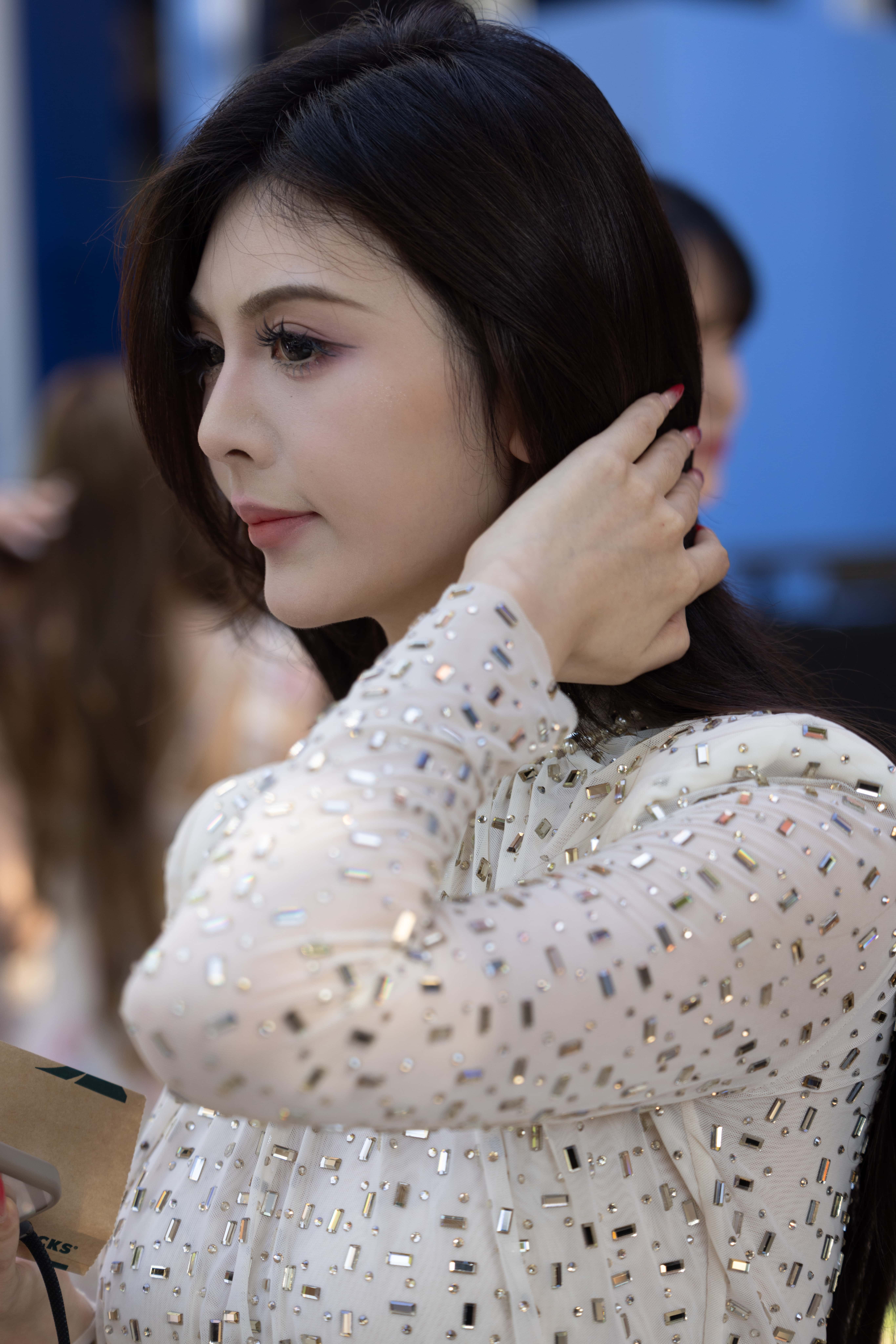 No.9821 温婉气质美人 [60P-434MB]