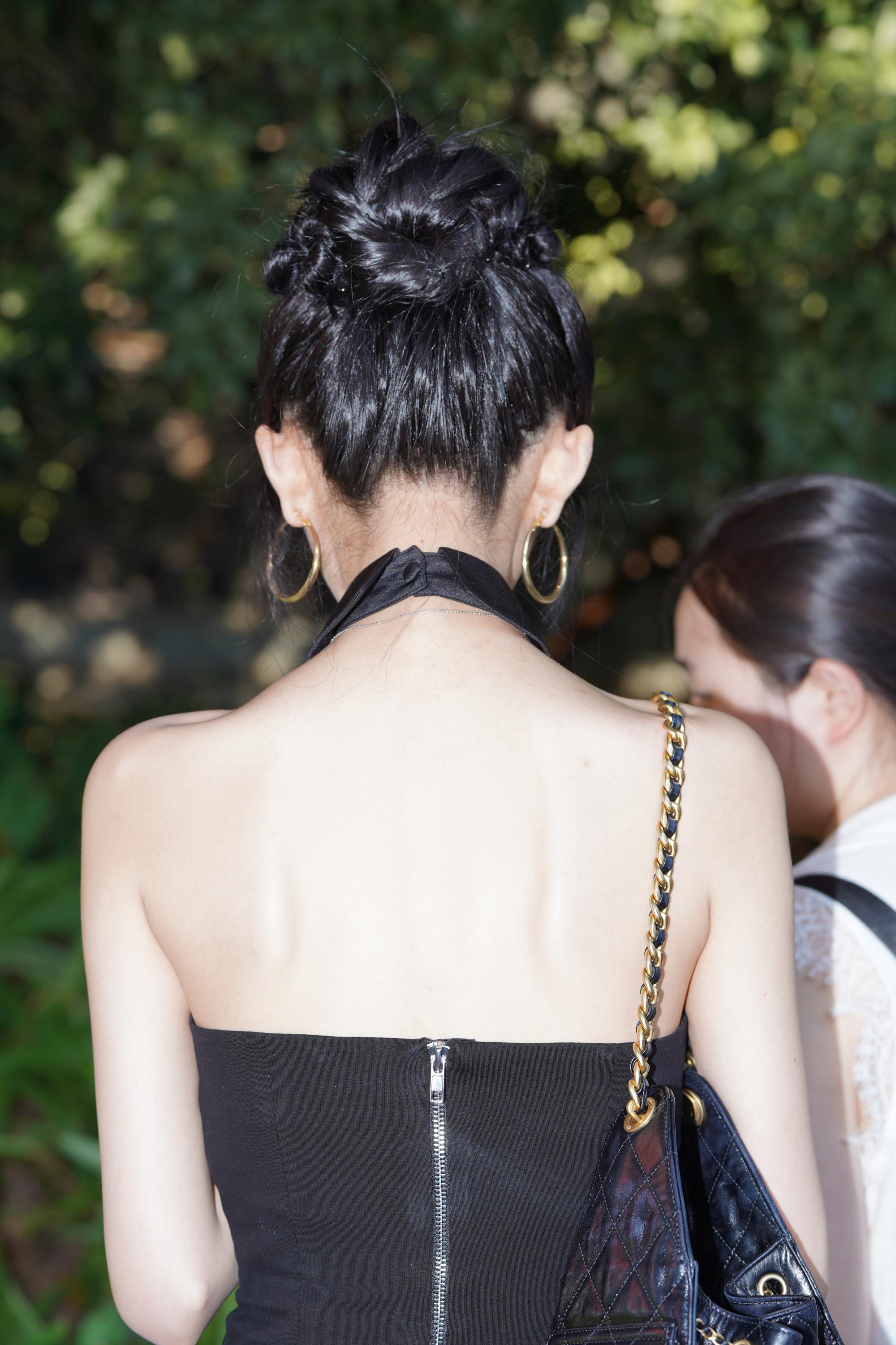 No.9960 长靴短裤清秀妹子 [119P-3.72GB]