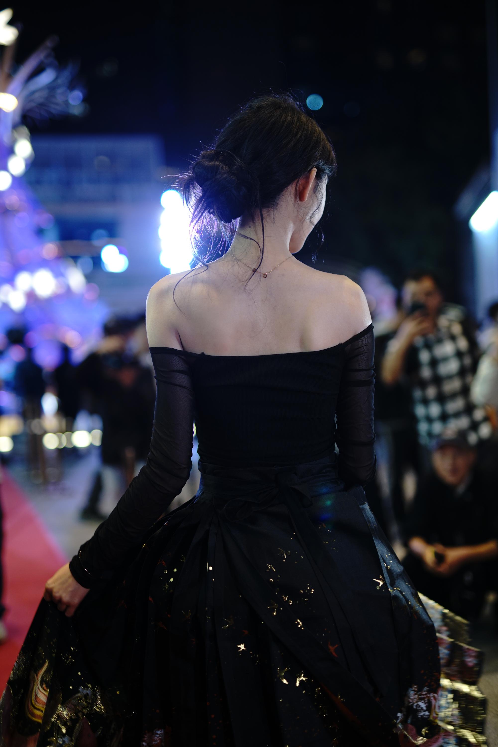 No.9950 广州天德广场时尚秀C [698P120V-39.4GB]