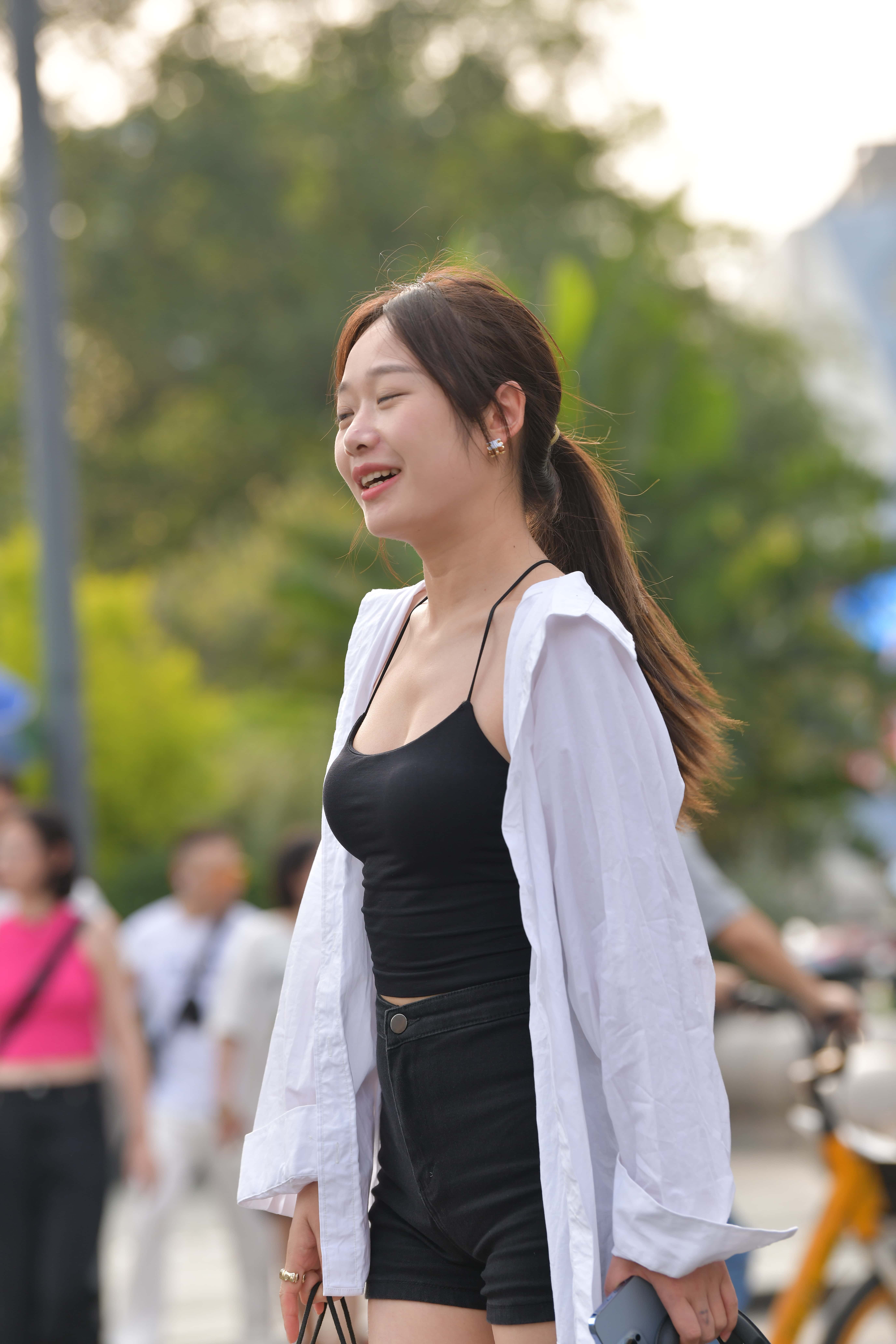 GS-X929 眉清目秀热裤美腿小姐姐 【60P 1.26G】