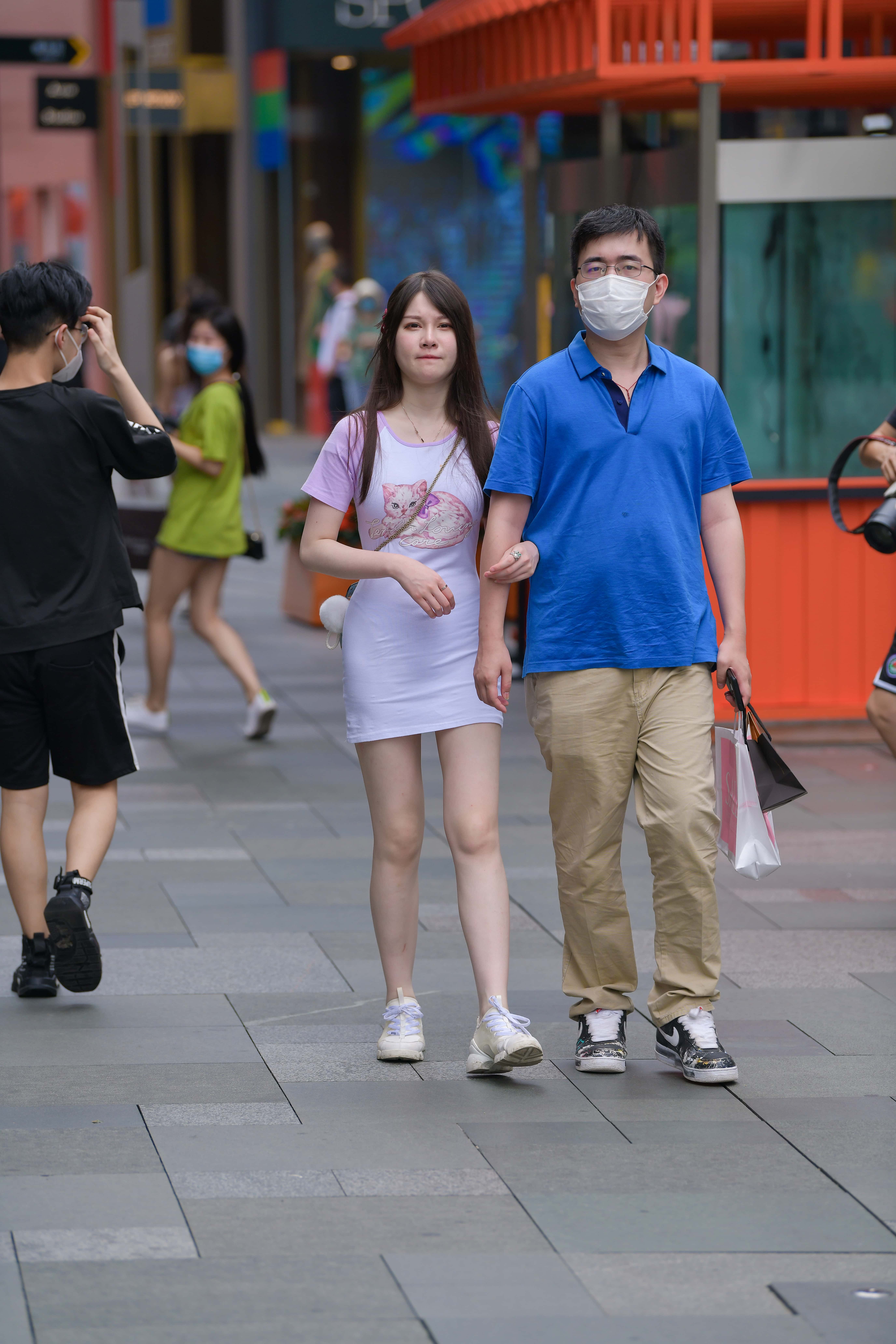 GS-T887 短裙小女友 【63P 977M】