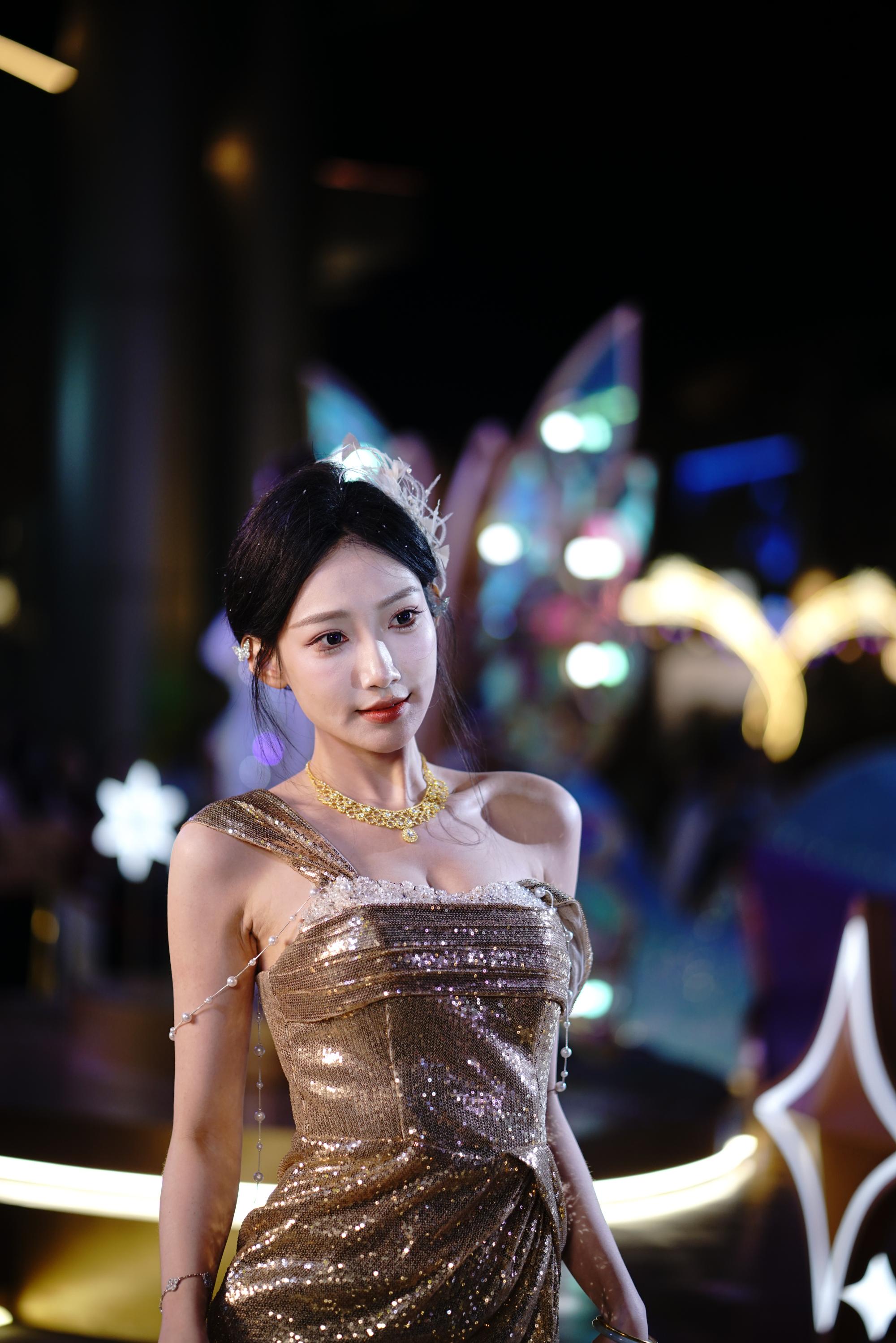 No.9950 广州天德广场时尚秀C [698P120V-39.4GB]