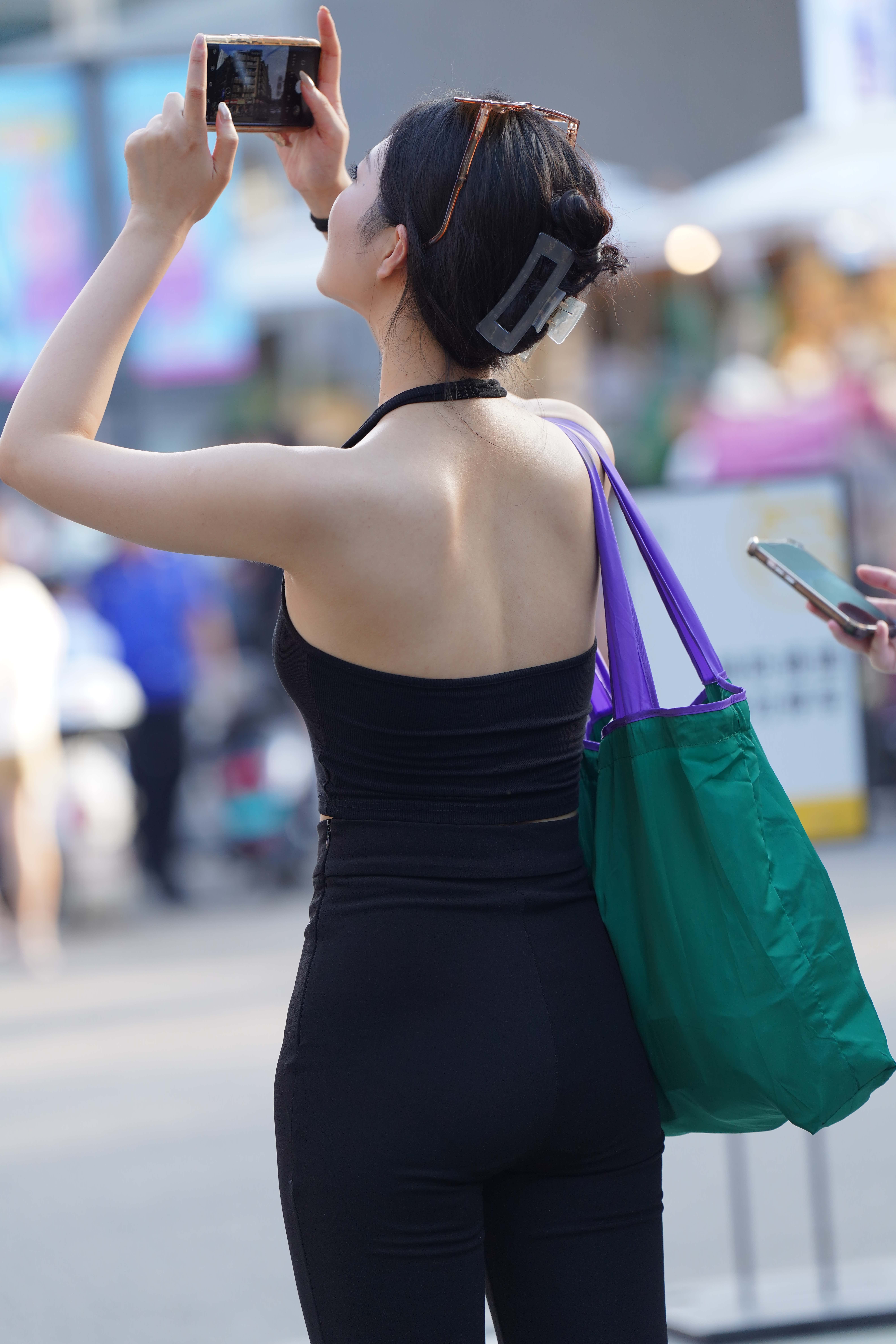 GS-X893 街拍黑色长裤美眉 【48P 703M】