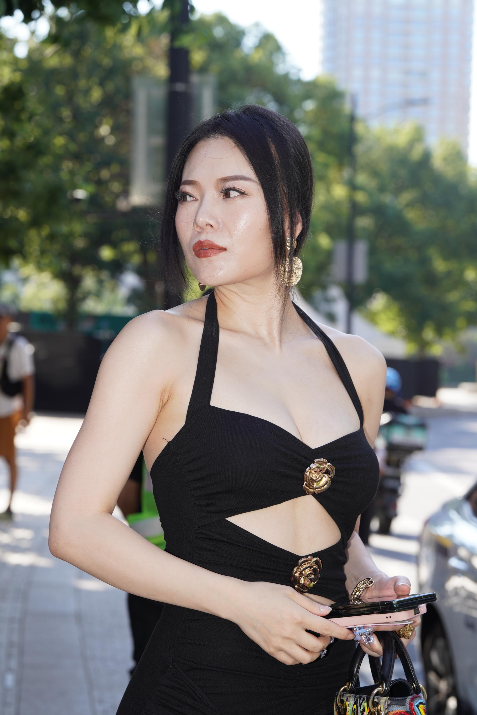 No.9952 魅惑黑色裙装 [75P-2.31GB]