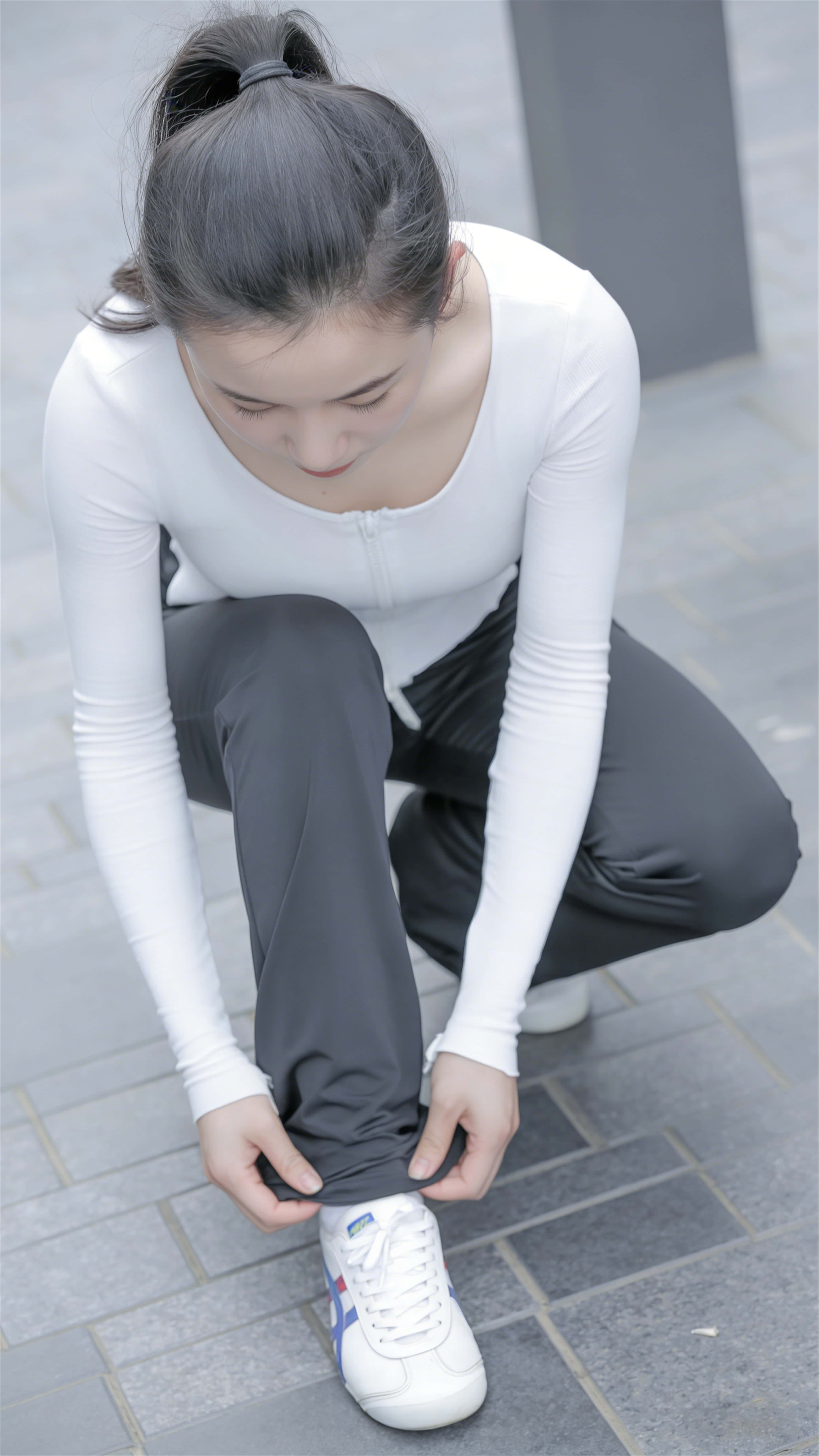 AI010 紧身翘臀妹妹 【119P 1.40G】