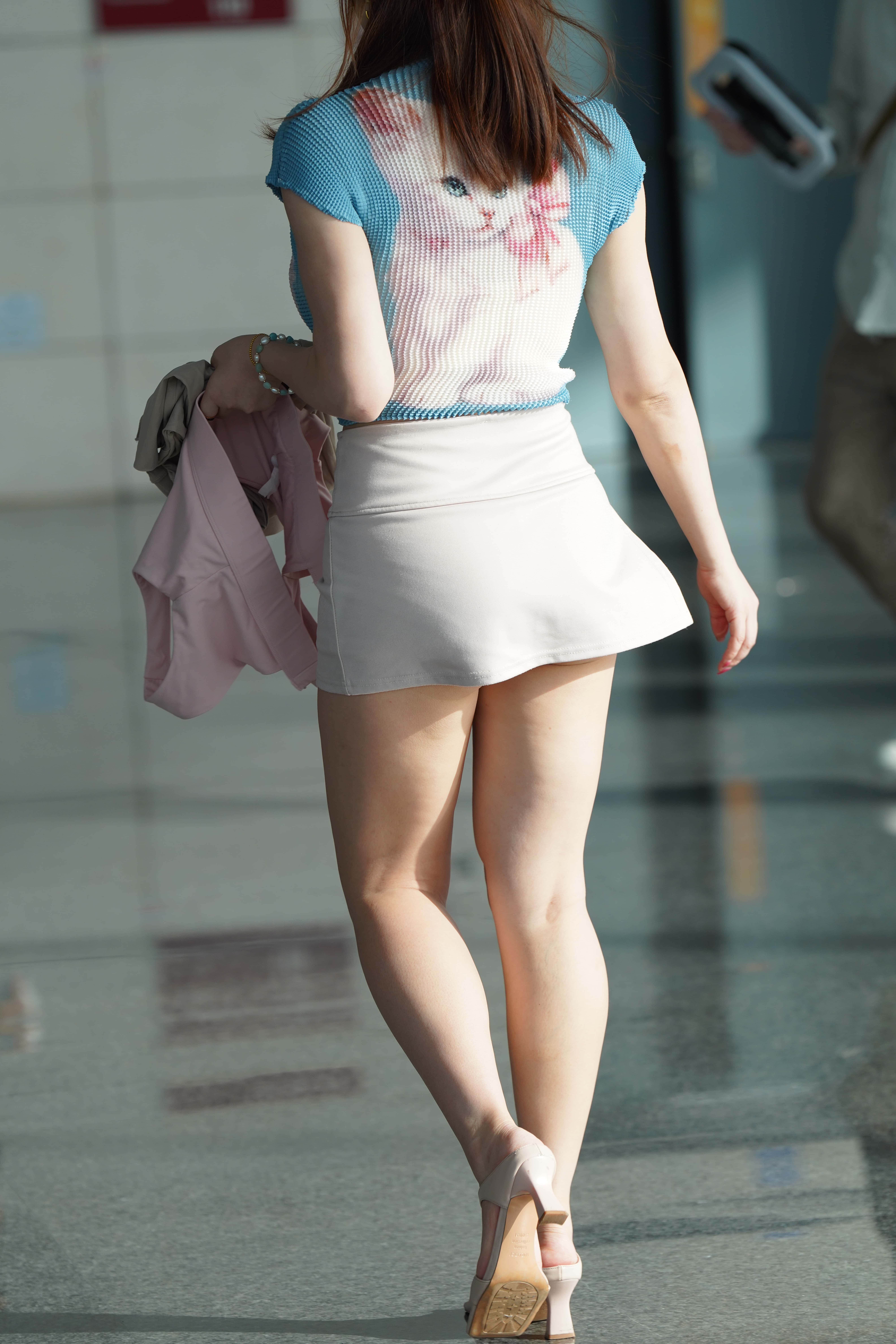 GS-T952 短裙美眉（吴可可) 【84P  1.09G】