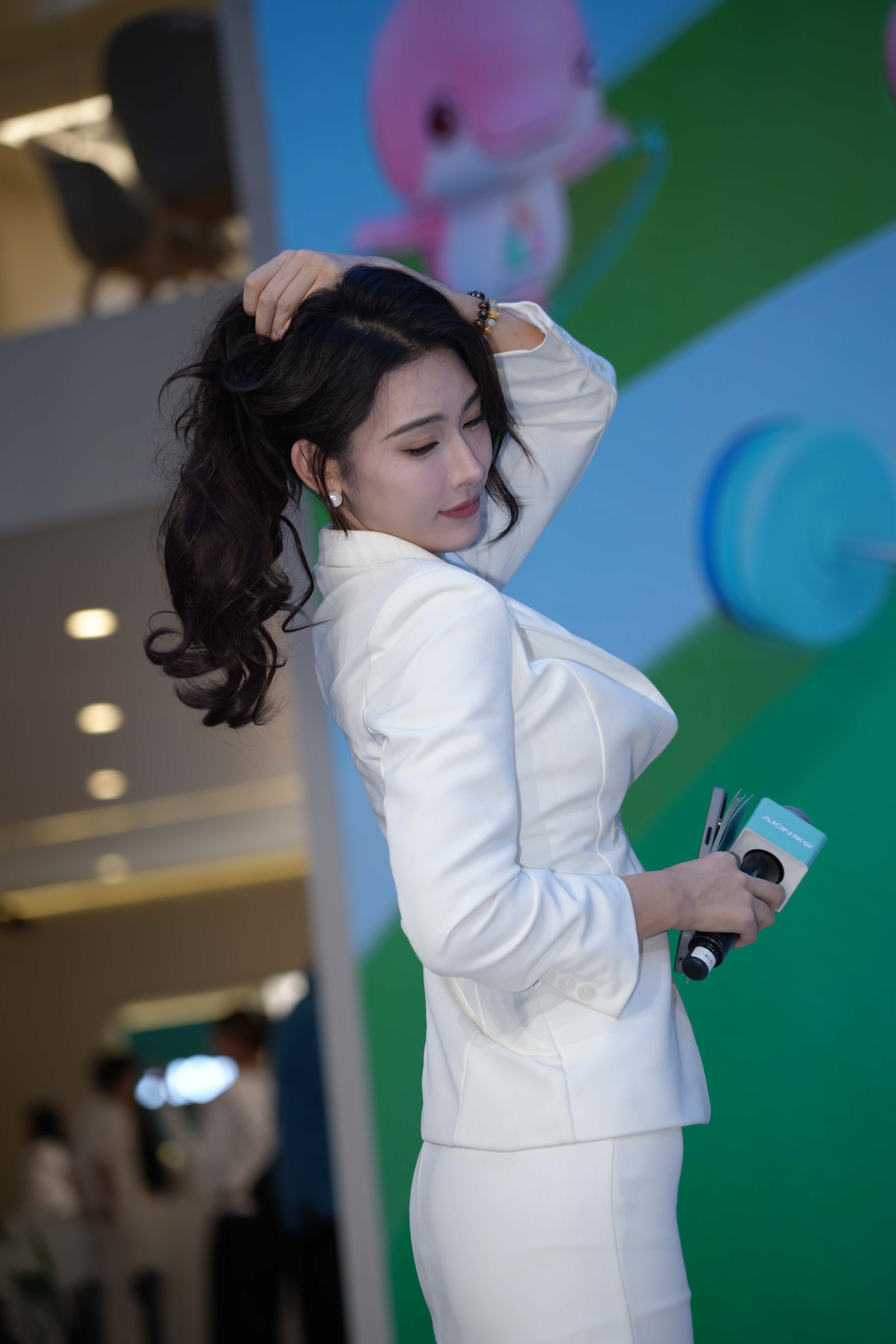 No.10034 白色西装裙雨桐 [127P-2.12GB]