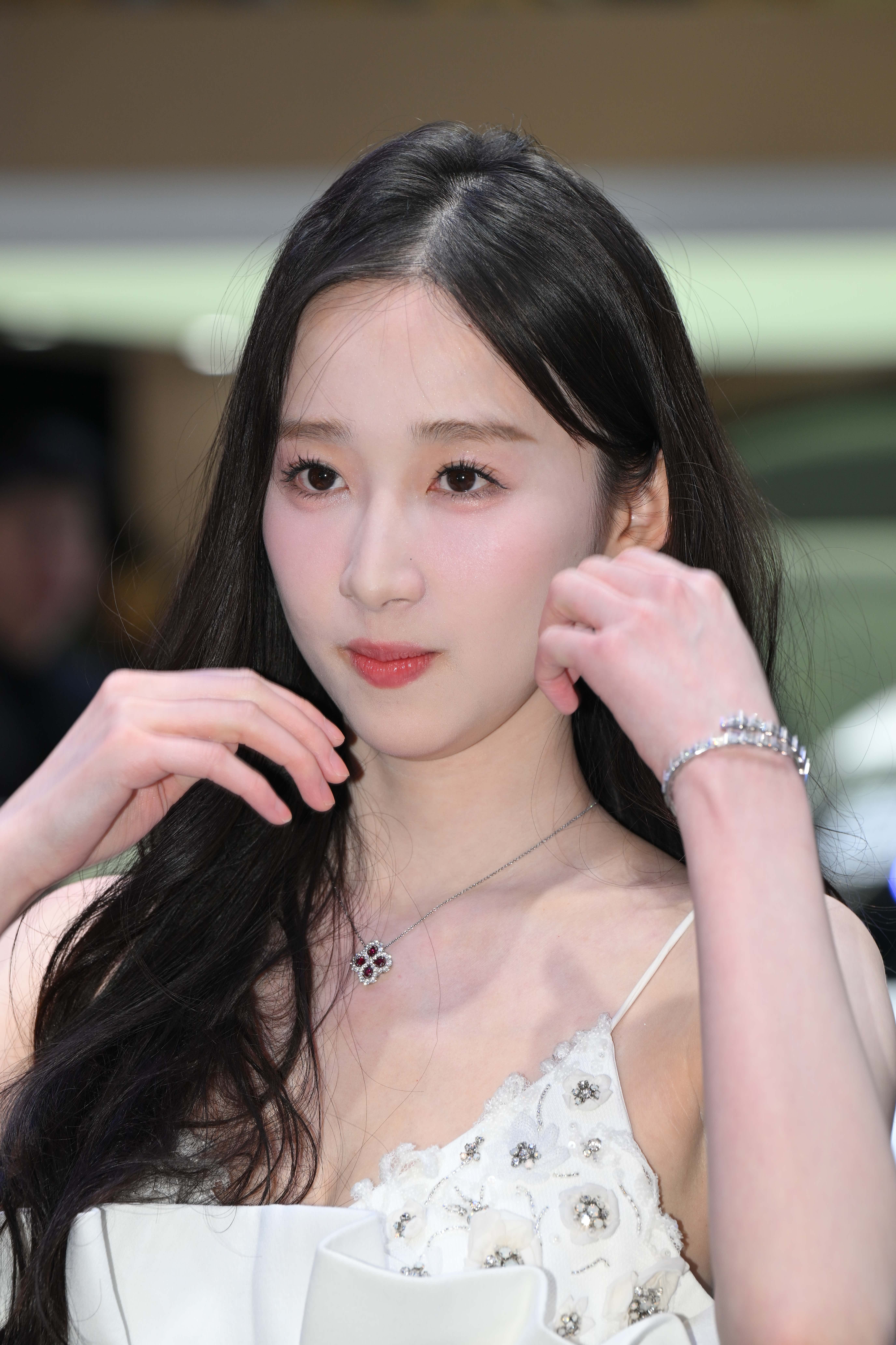 No.10081 网红yoyoya [193P-3.73GB]