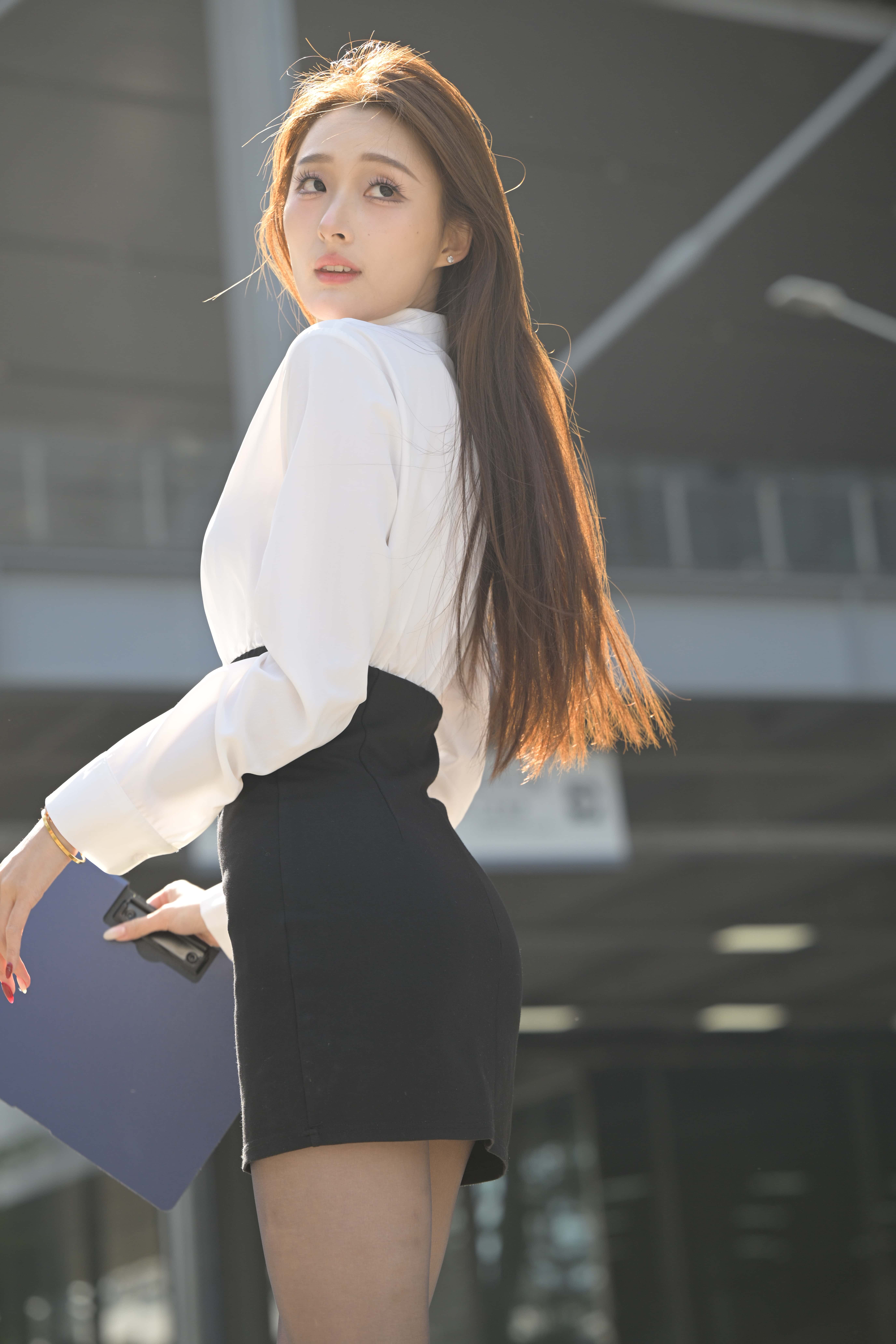 GS-T934 黑丝女秘（小桂圆） 【189P 3.98G】