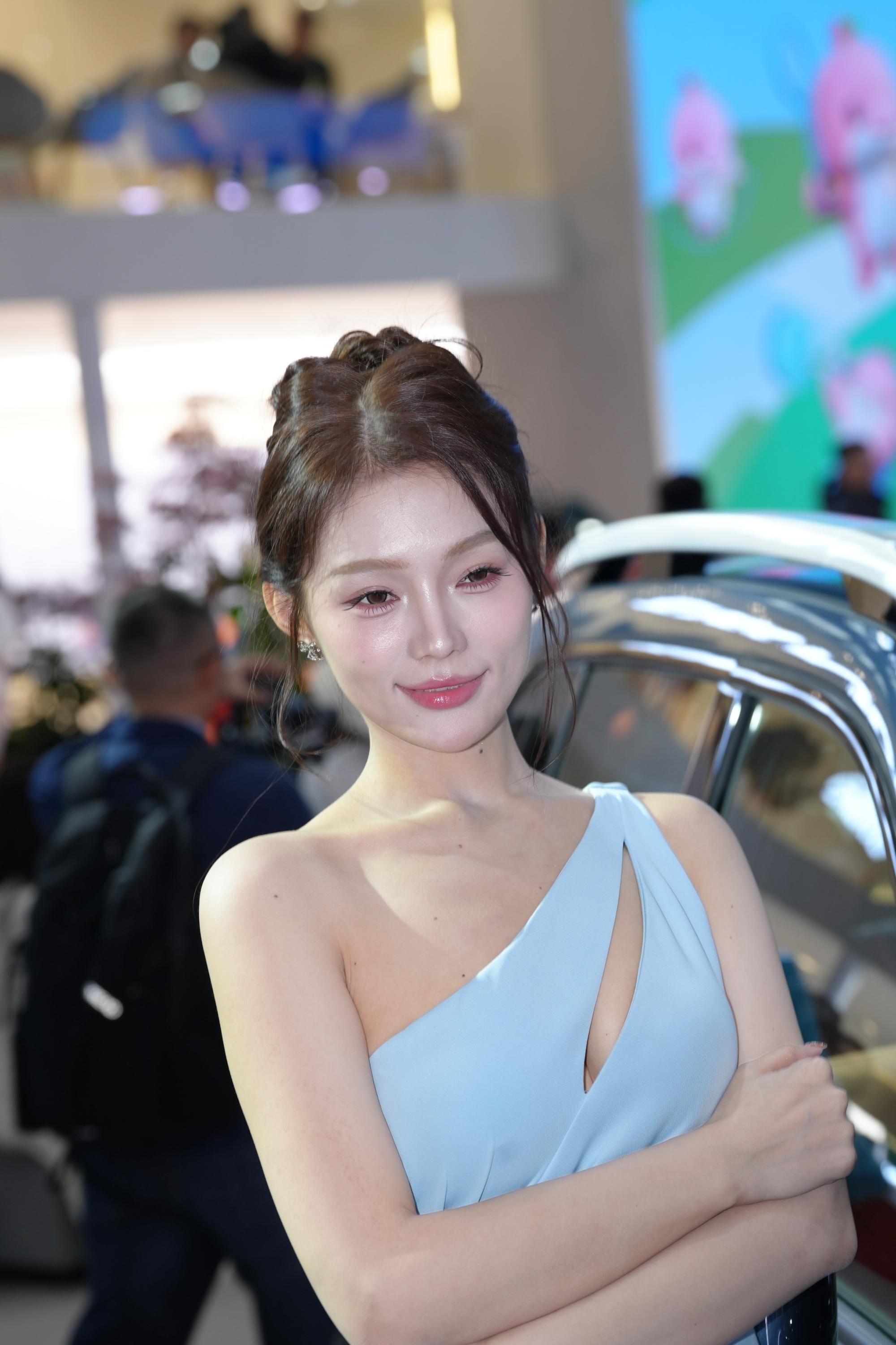 No.9983 天蓝色女神小鱼sweet [36P-691MB]