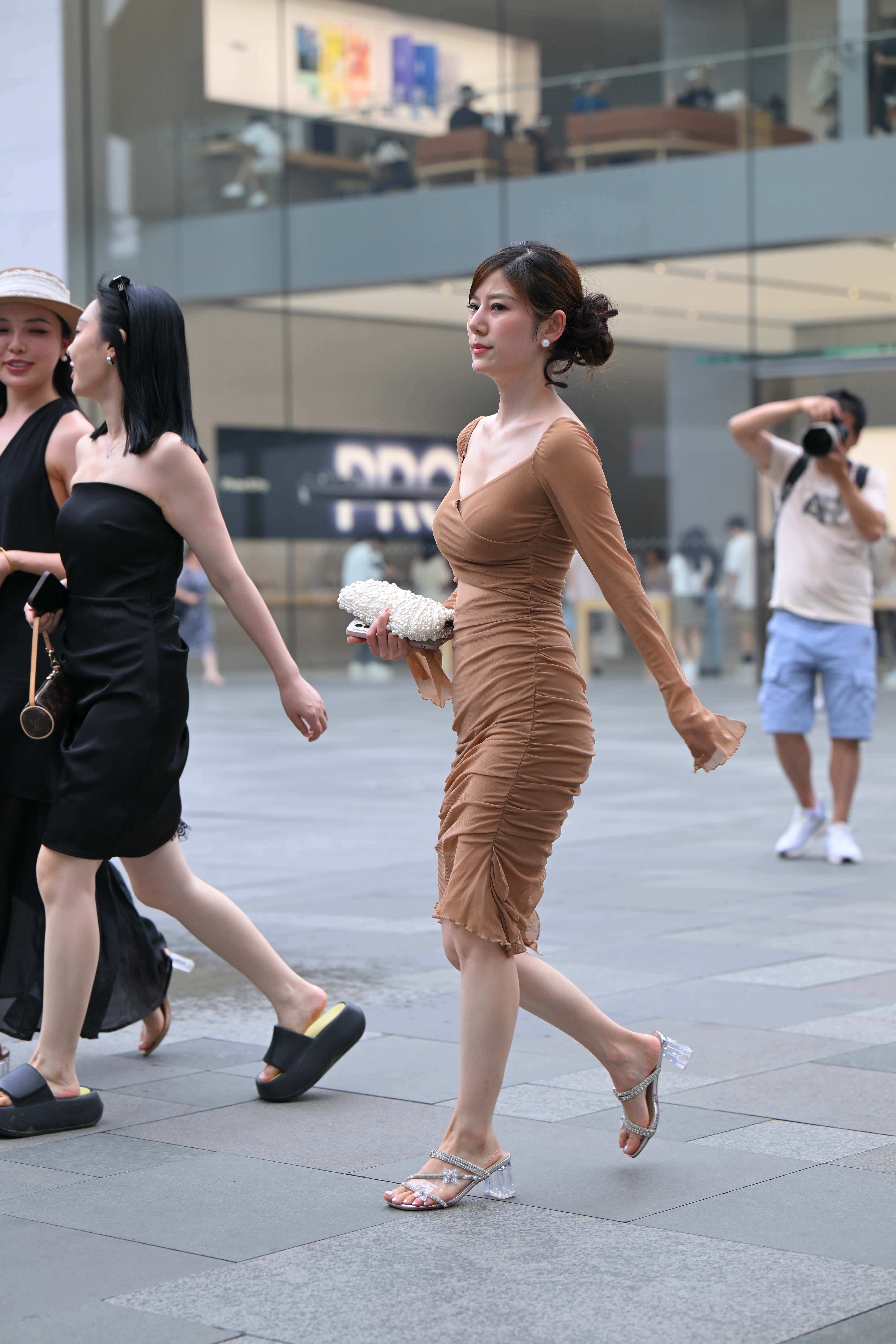 GS-X1017  肤白貌美SF  【41P  770M】