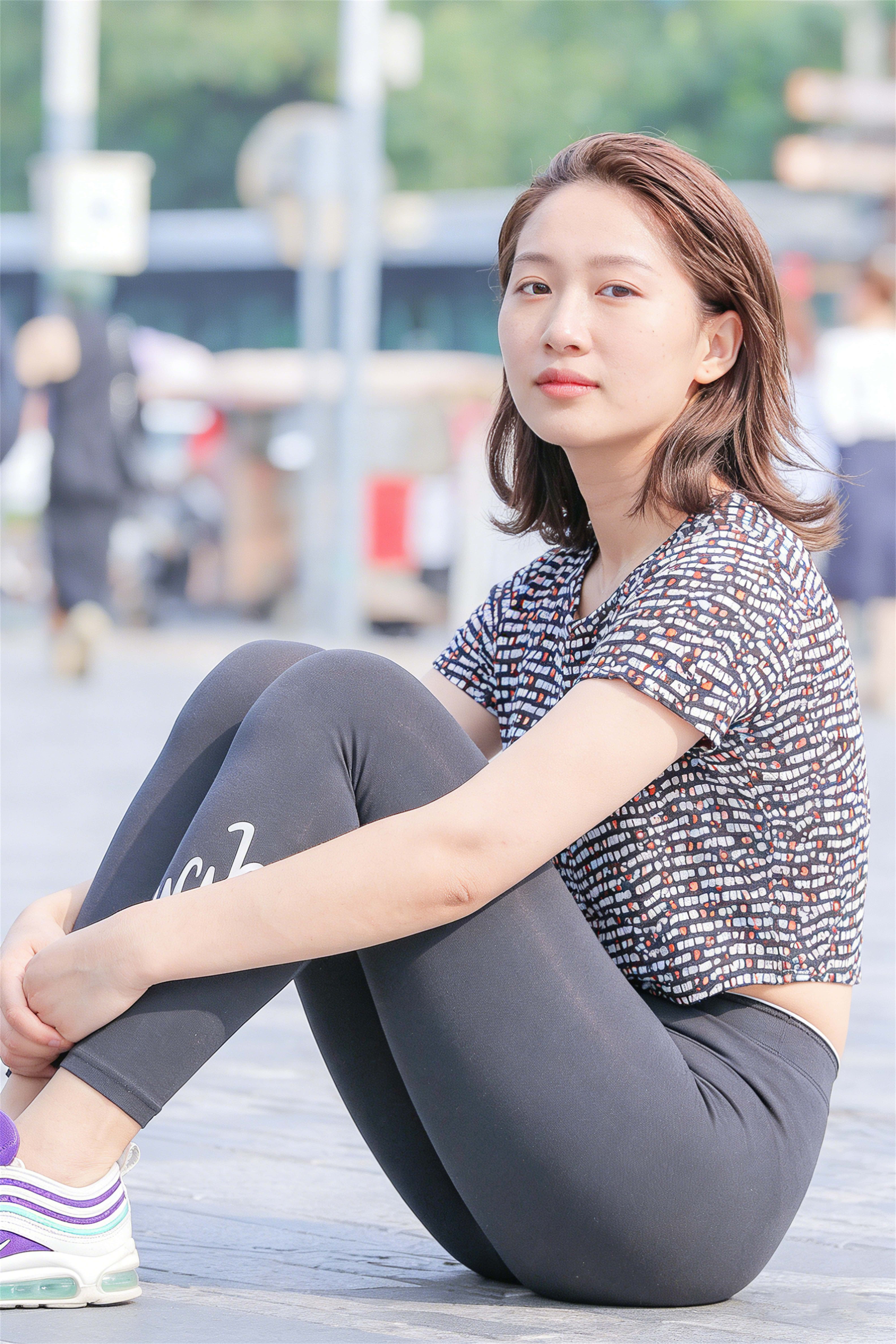 AI004 黑色瑜伽裤姐姐 【127P 2.20G】