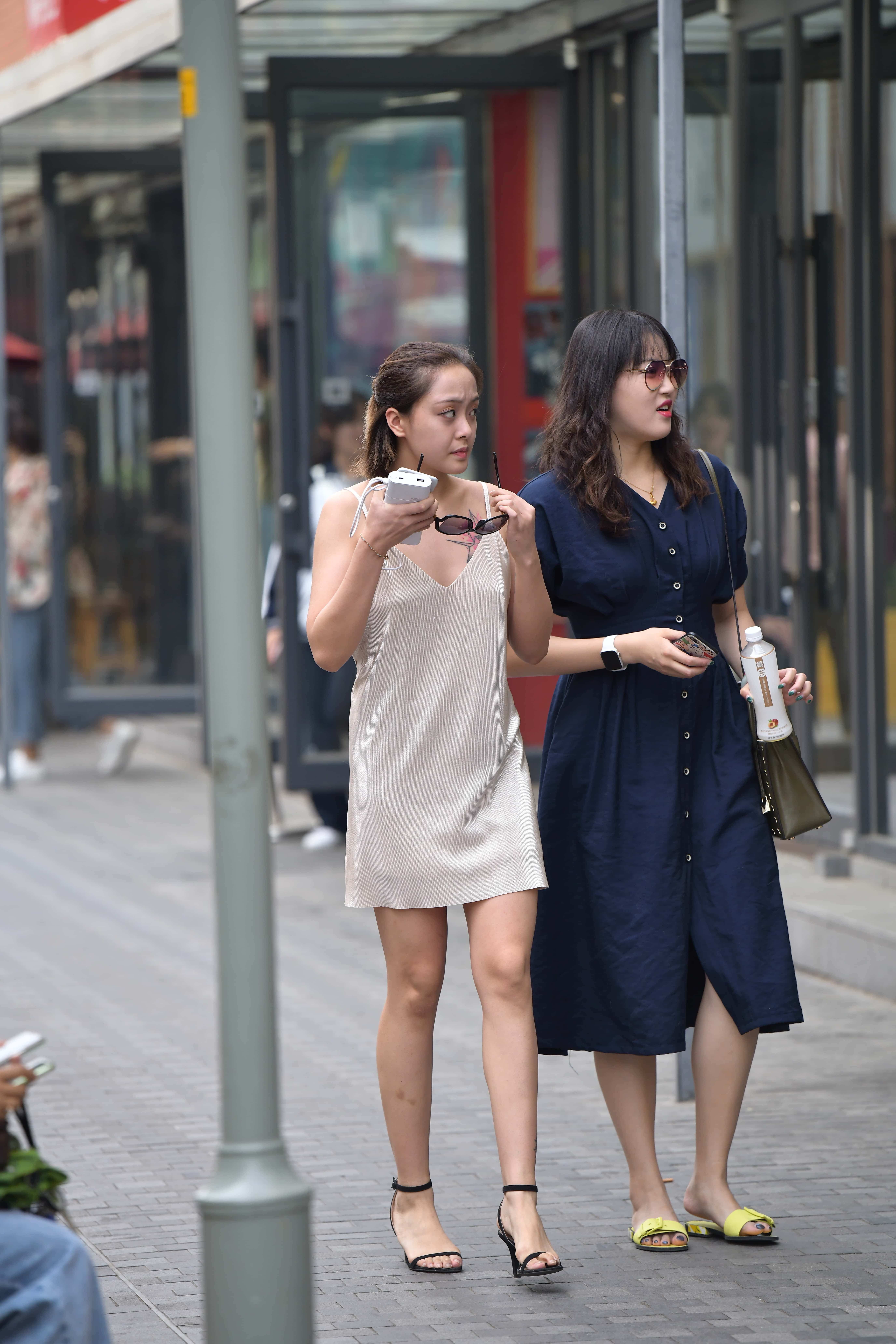 GS-X952 吊带裙美女，真空~ 【222P 5.02G】