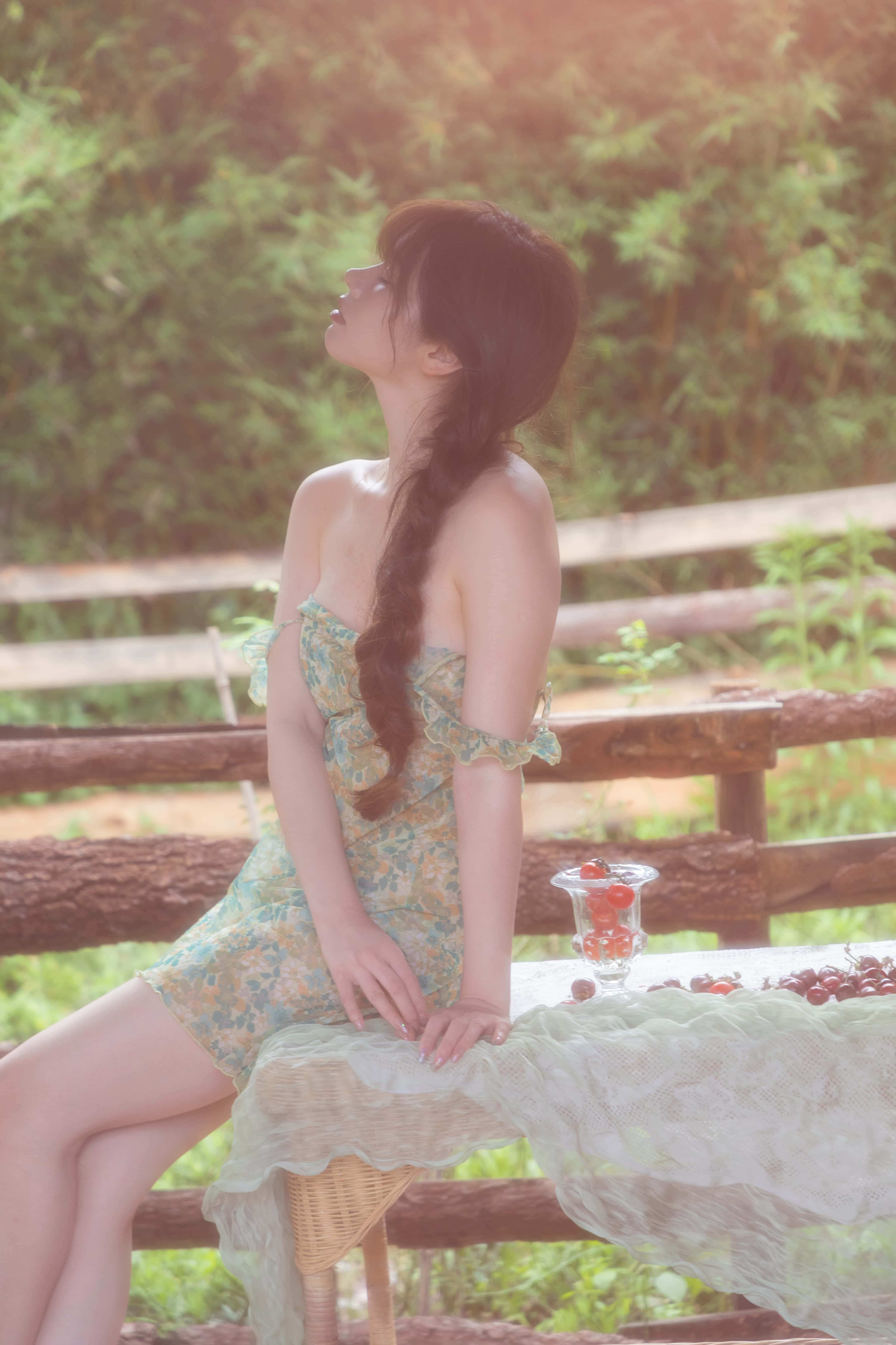 GS-Y0287 夏日，氛围和少女 林木婷子 [32P-355MB]