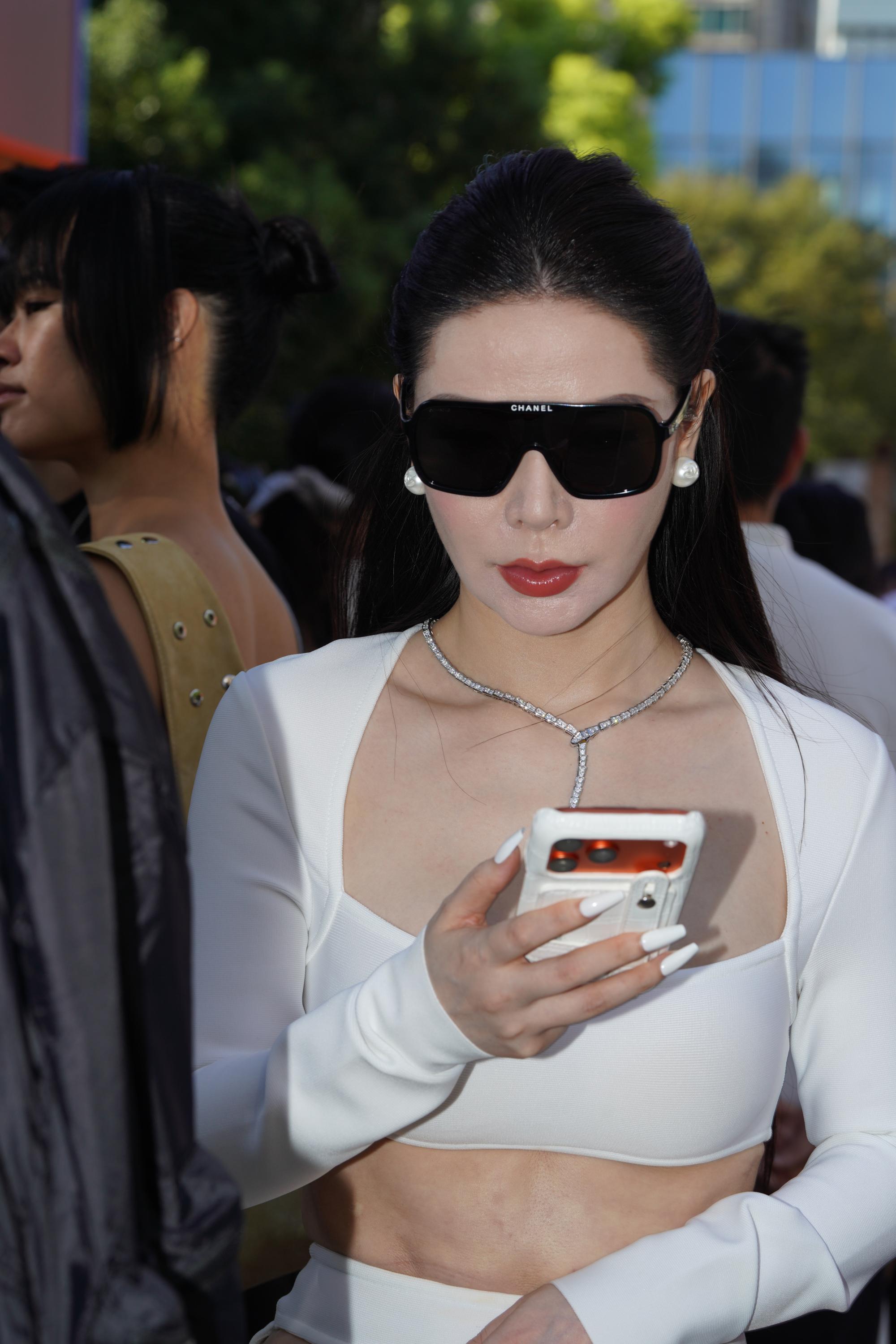 No.10031 时装周高清图集A [276P-8.14GB]