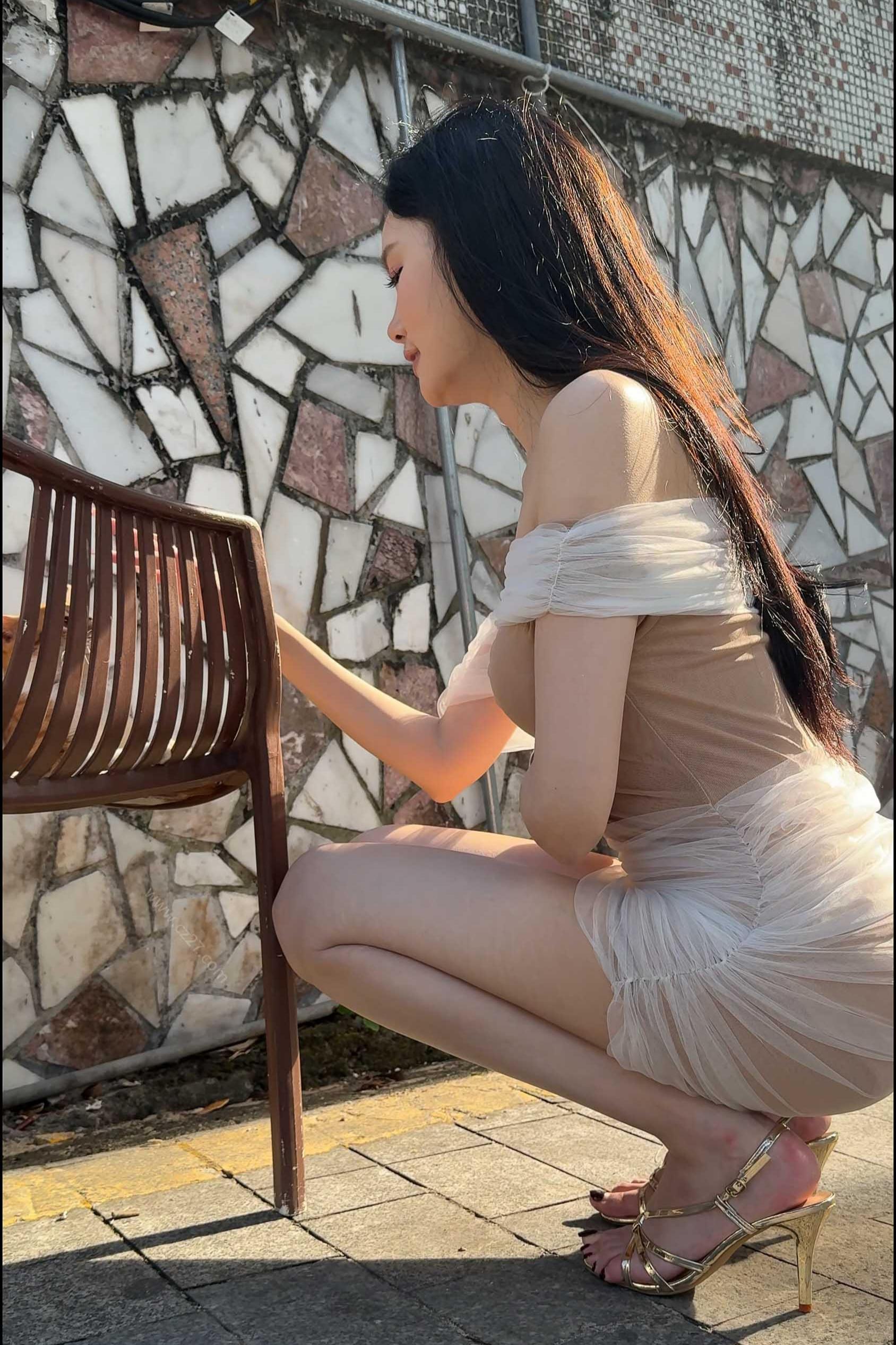 巷角静时光（中） 【14分48秒  1.79G】支持在线浏览