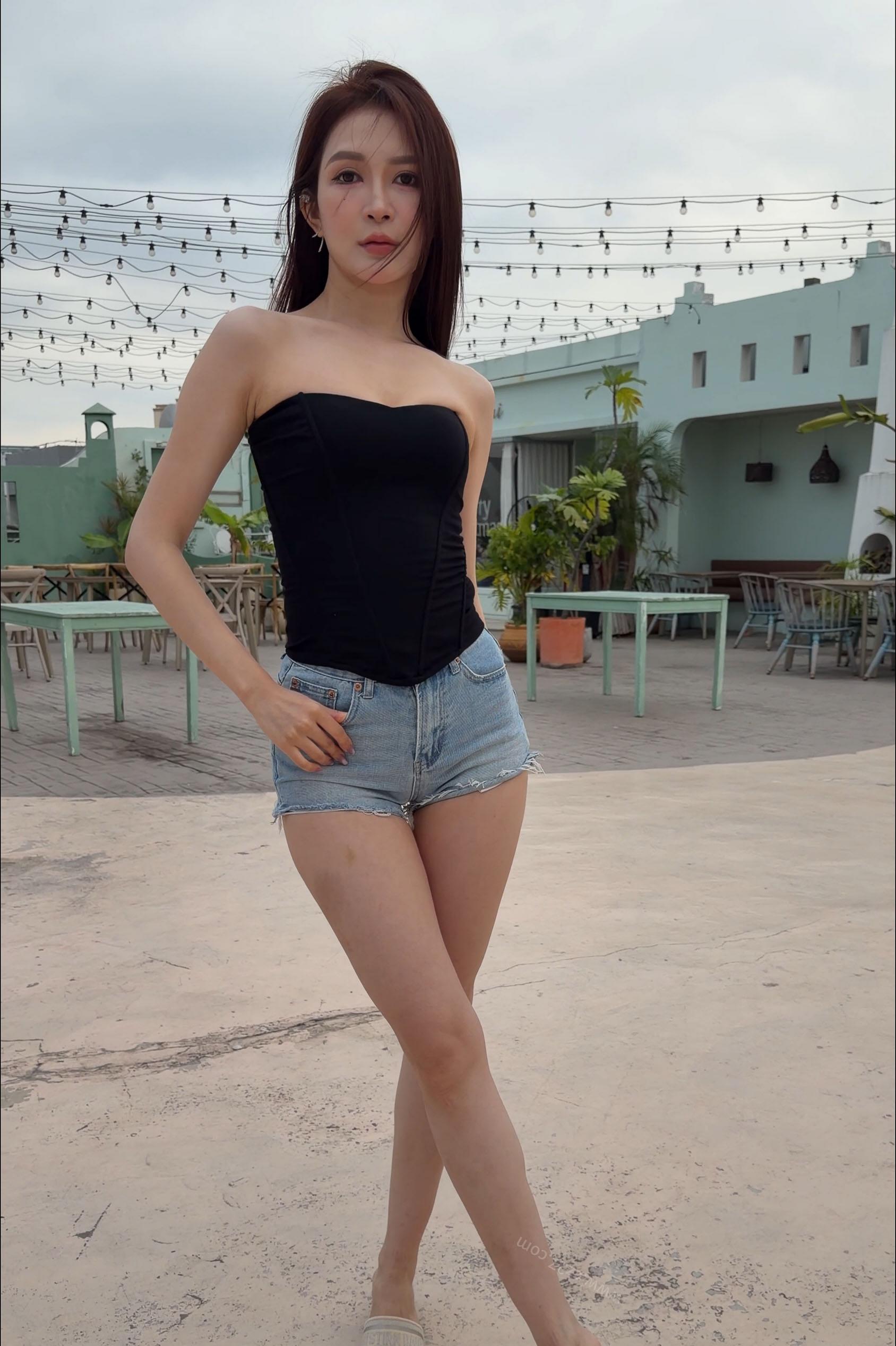 天台牛仔风（上） 【8分30秒 5.27G】