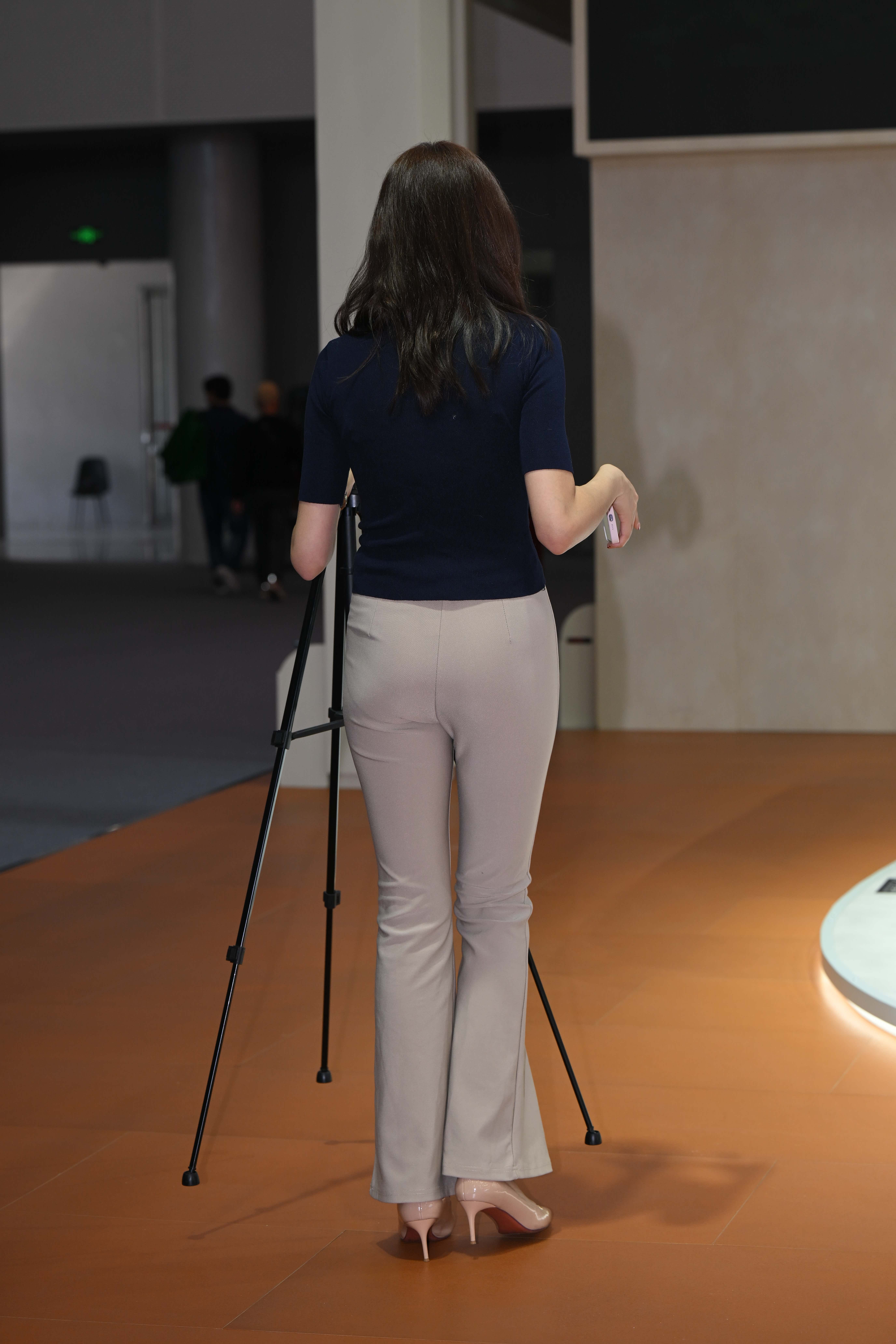 No.10198 韵味轻淑女紧身裤 [108P-2.20GB]