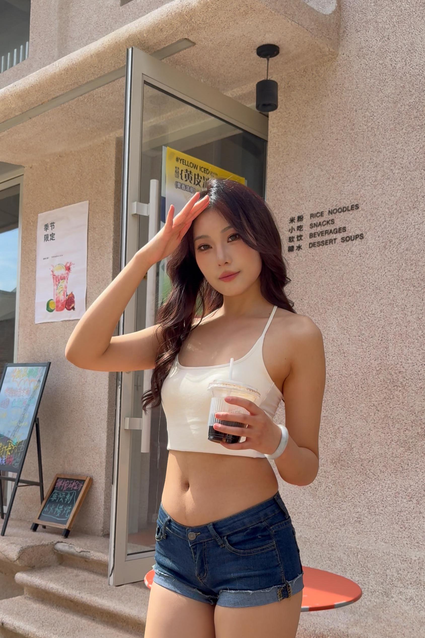 蛮腰长腿（上）【12分55秒 5.46G】