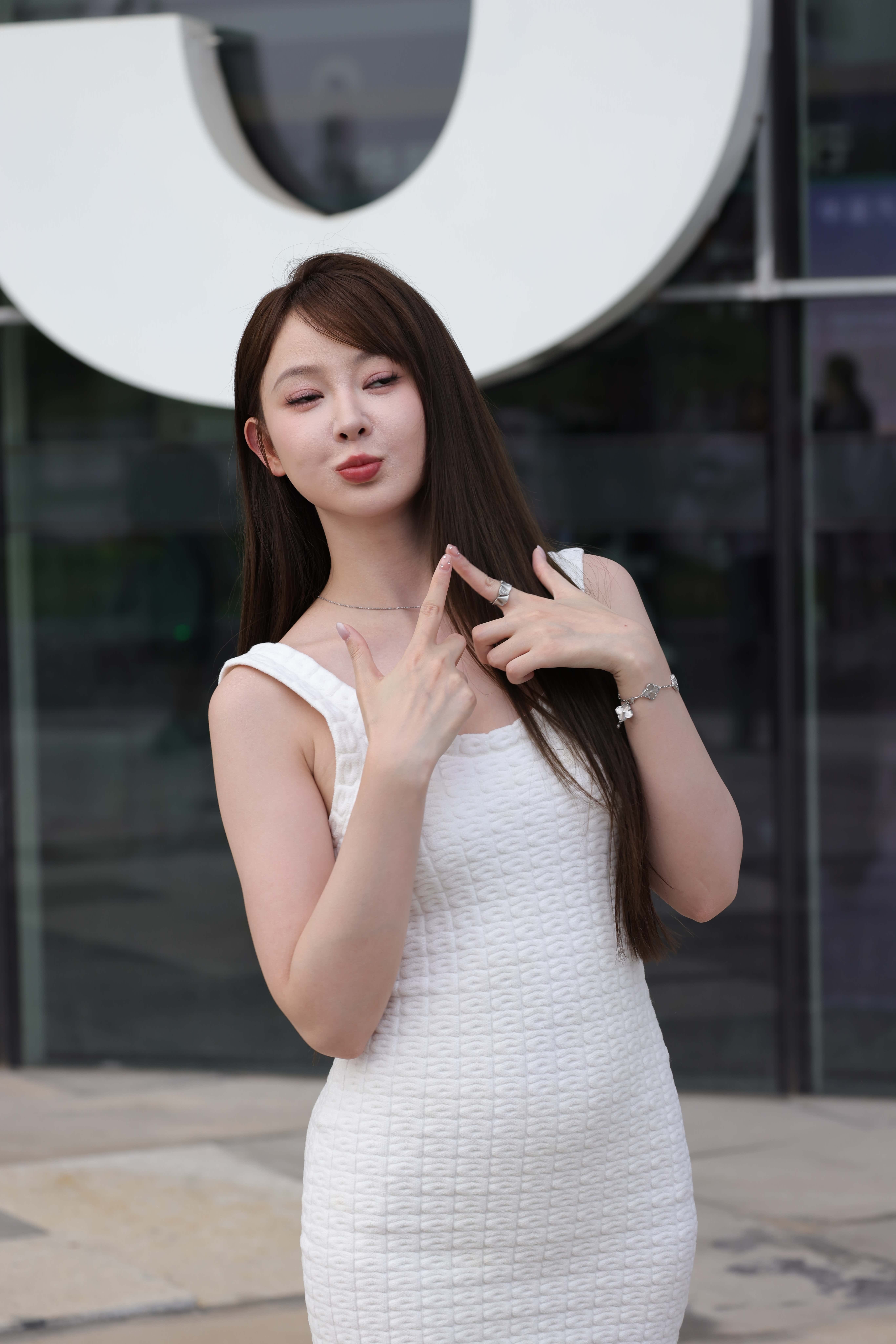 No.10176 甜美女神鹿鹿鹿 [706P-8.36GB]