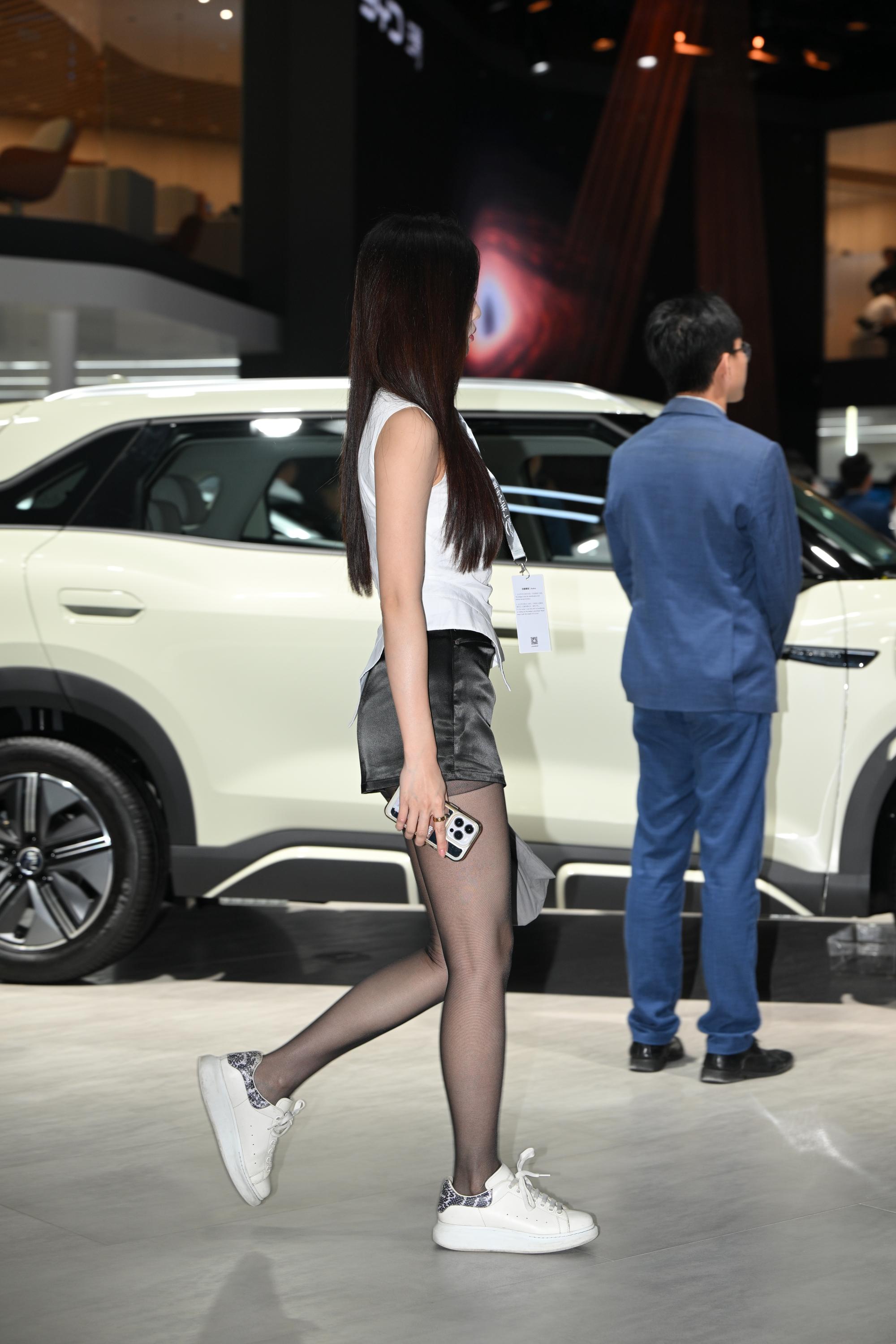 GS-T1086 ZH260413 【70P 1.27G】