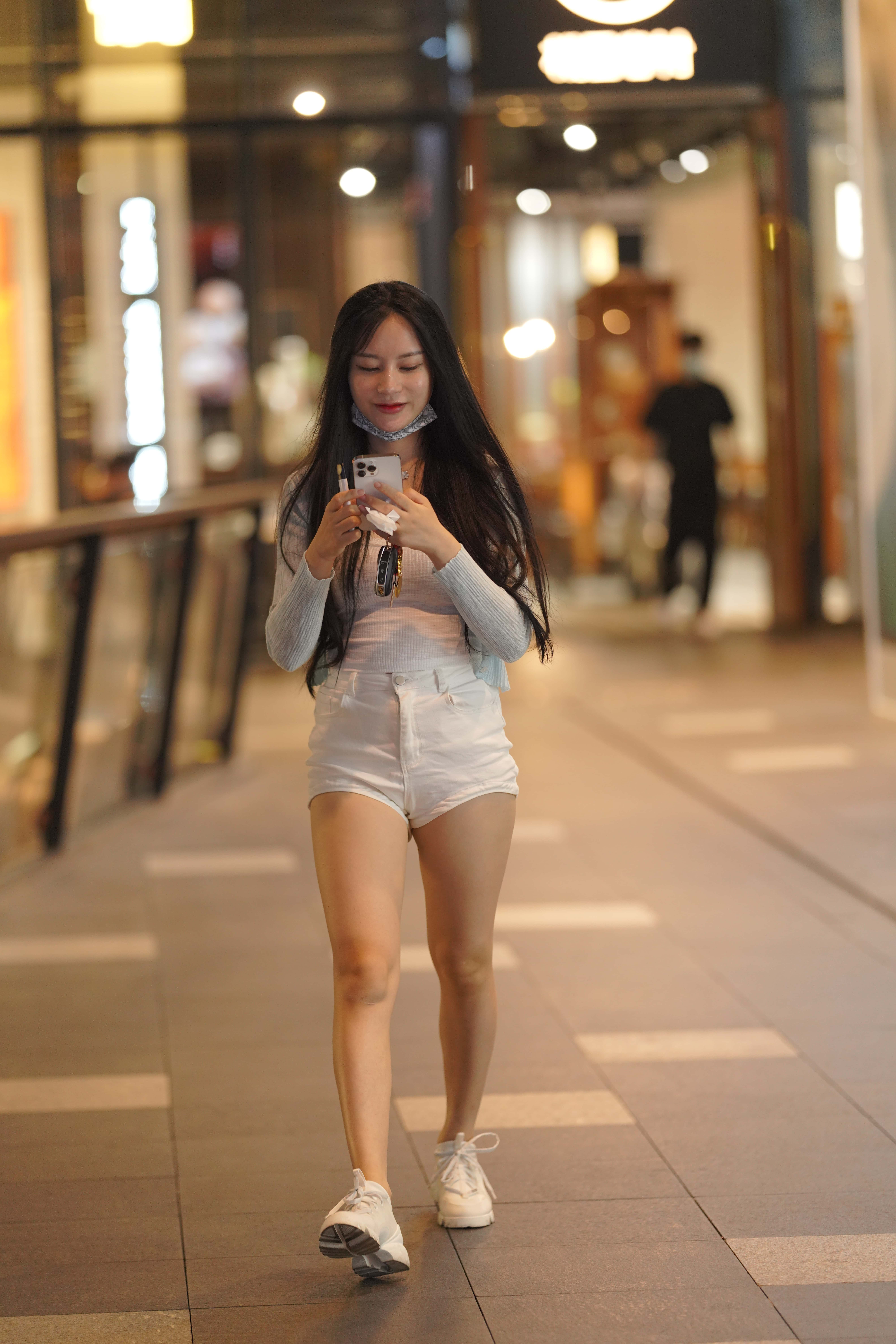 GS-T1039 热裤美女 【48P  761M】