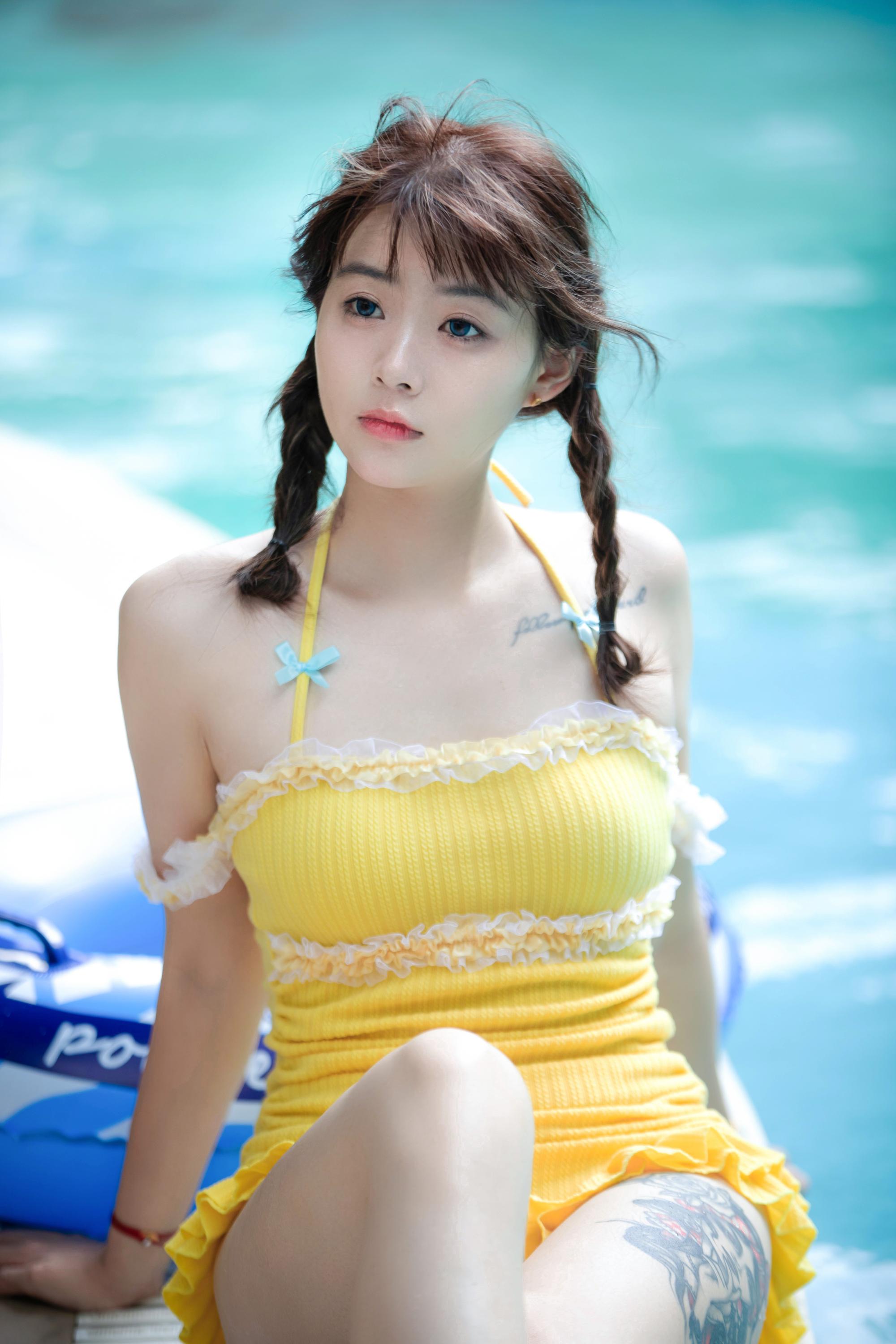 GS-Y0314 泳池的少女 小林 [14P-116MB]