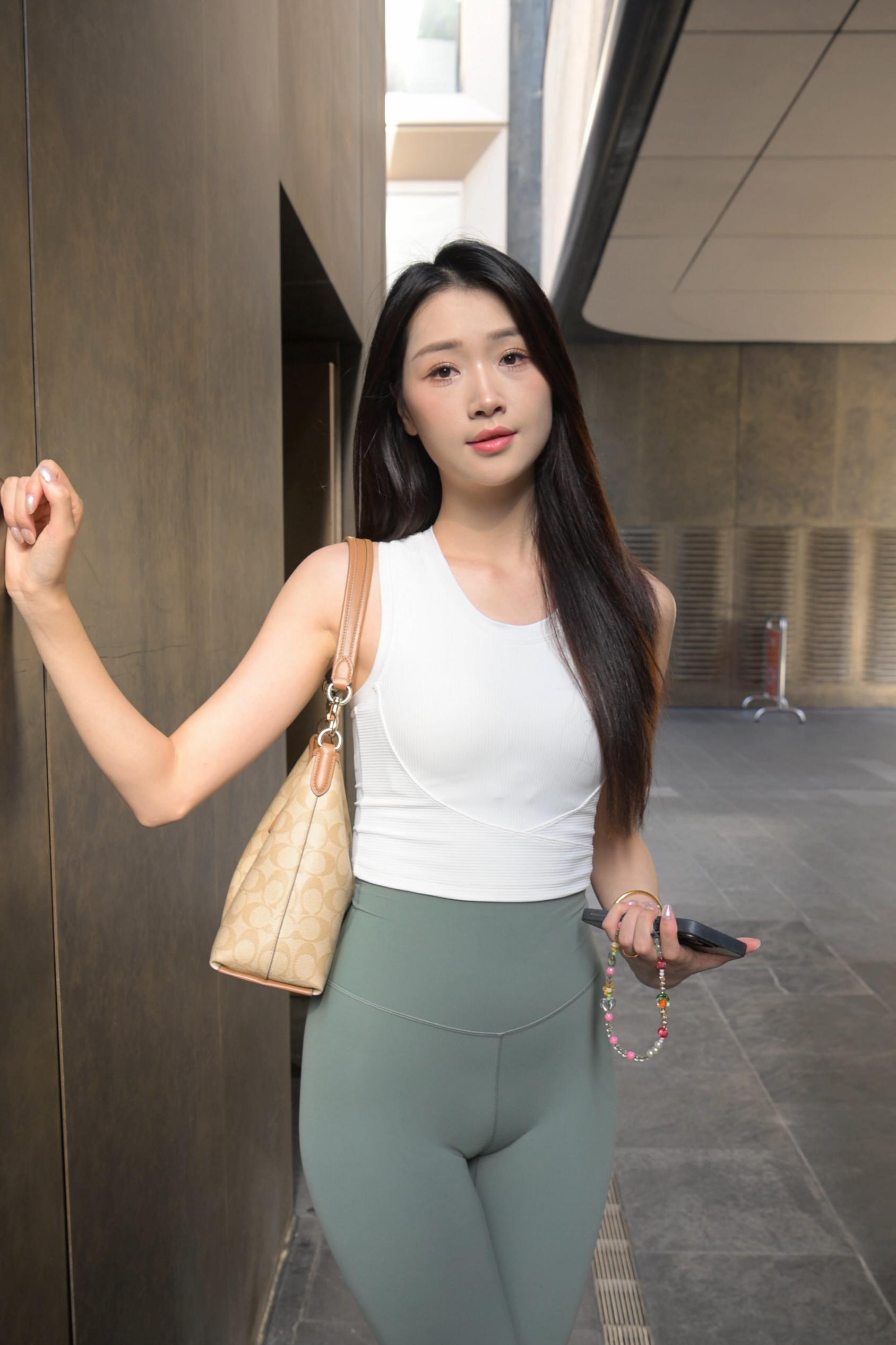 绿荷夏雨（下） 【12分43秒 10.6G】