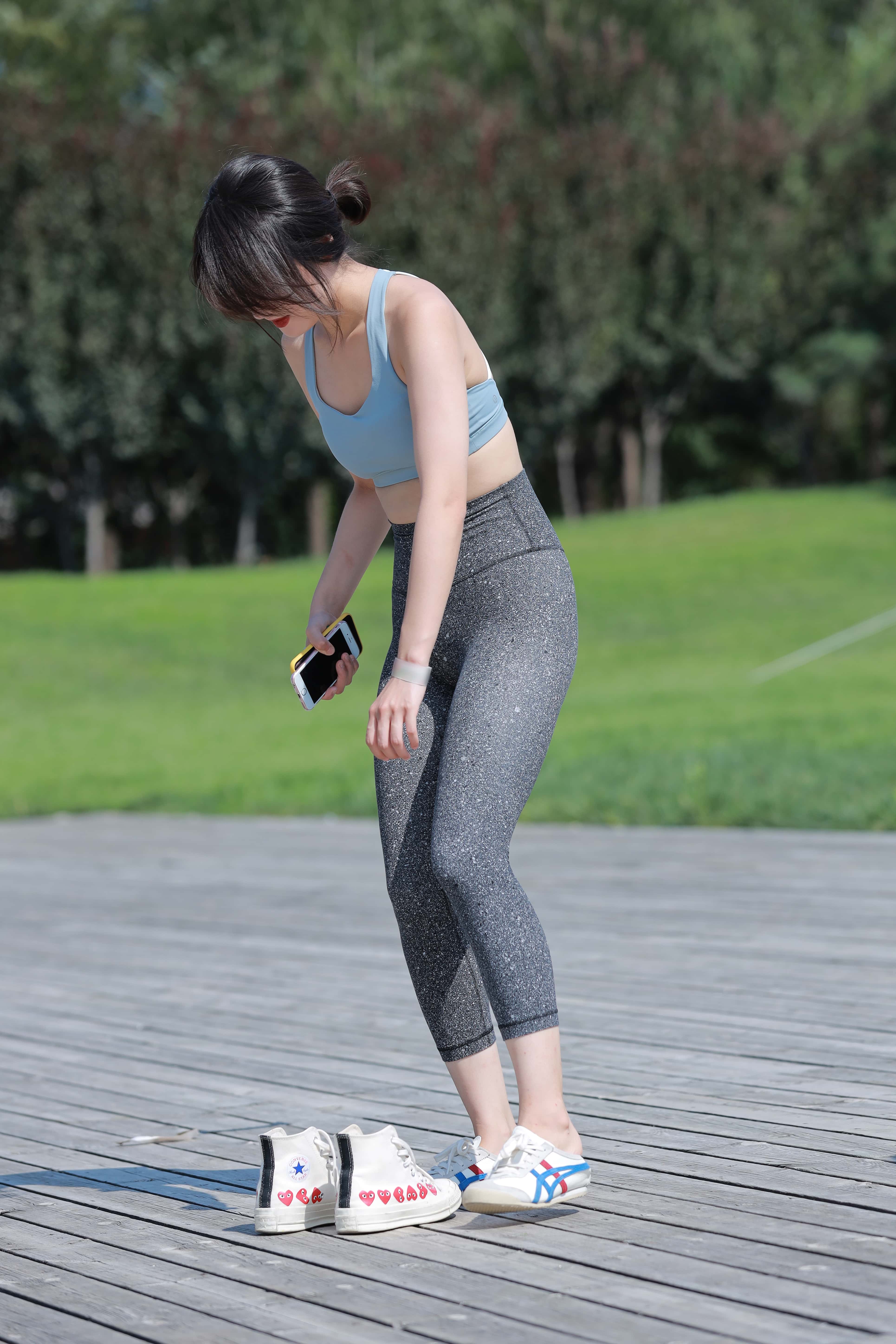 GS-T1030 瑜伽裤美女 【38P 464M】