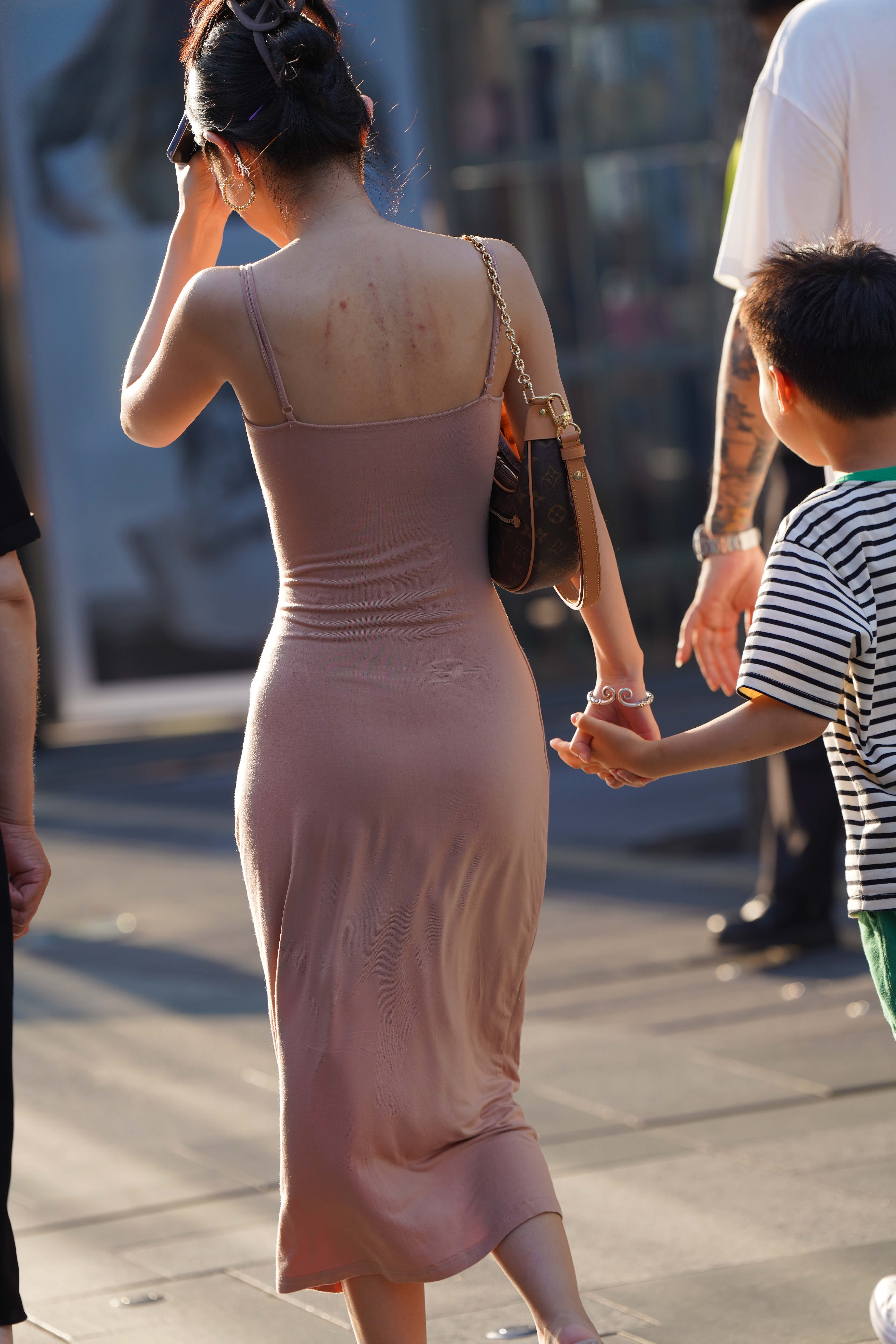 GS-T1098 240705-3 【65P 1.06G】