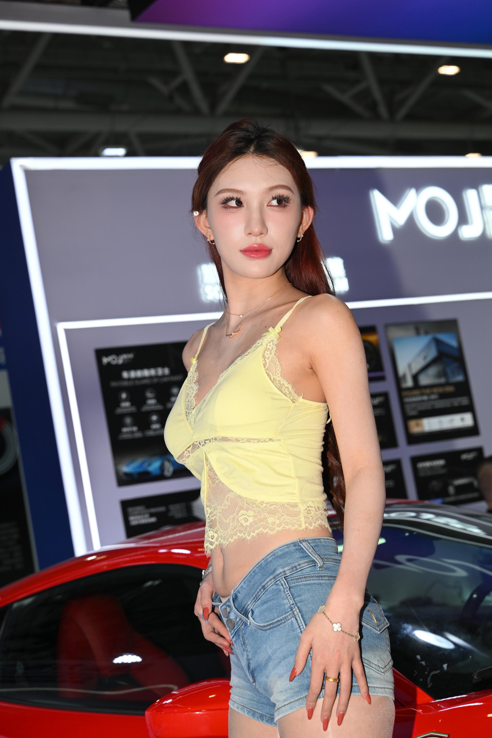 GS-T1071 20260320这能叫裤里丝吗【92P 2.14G】