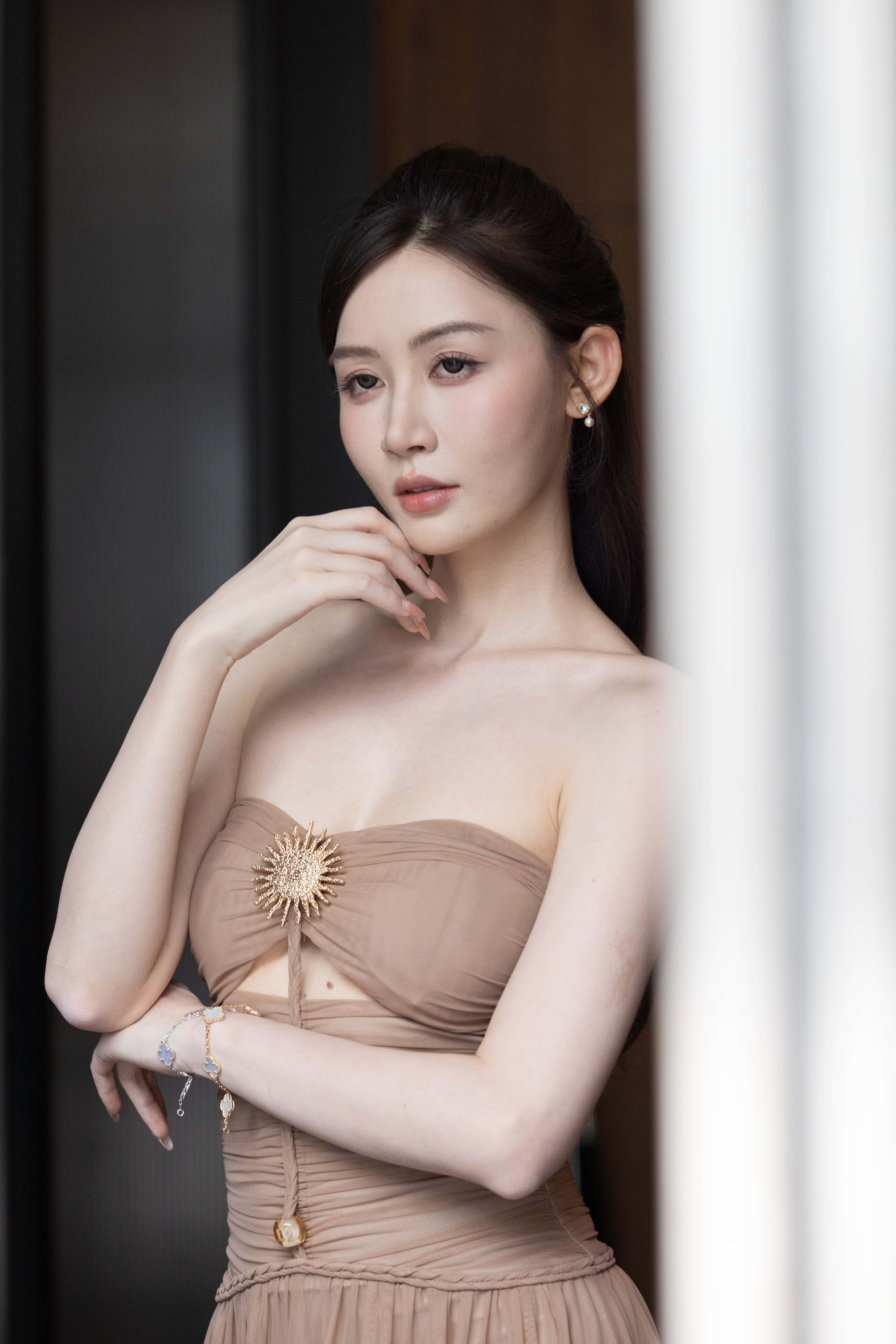 No.10162 敏敏女神抹胸纱裙 [355P-4.10GB]