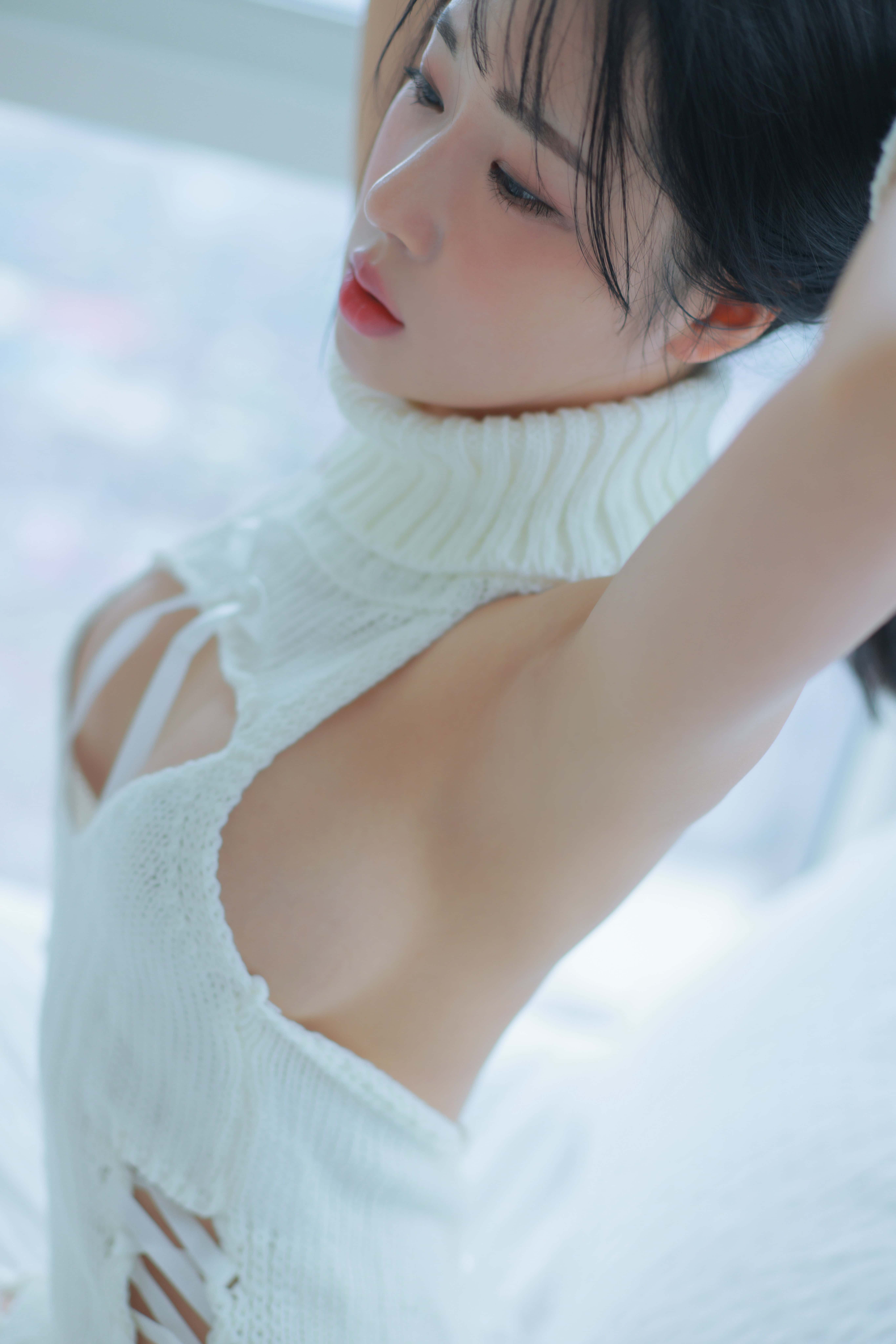 Coco7st (Miss Maxim KR) Sumin - Snowflake [80P2V-1.60GB]