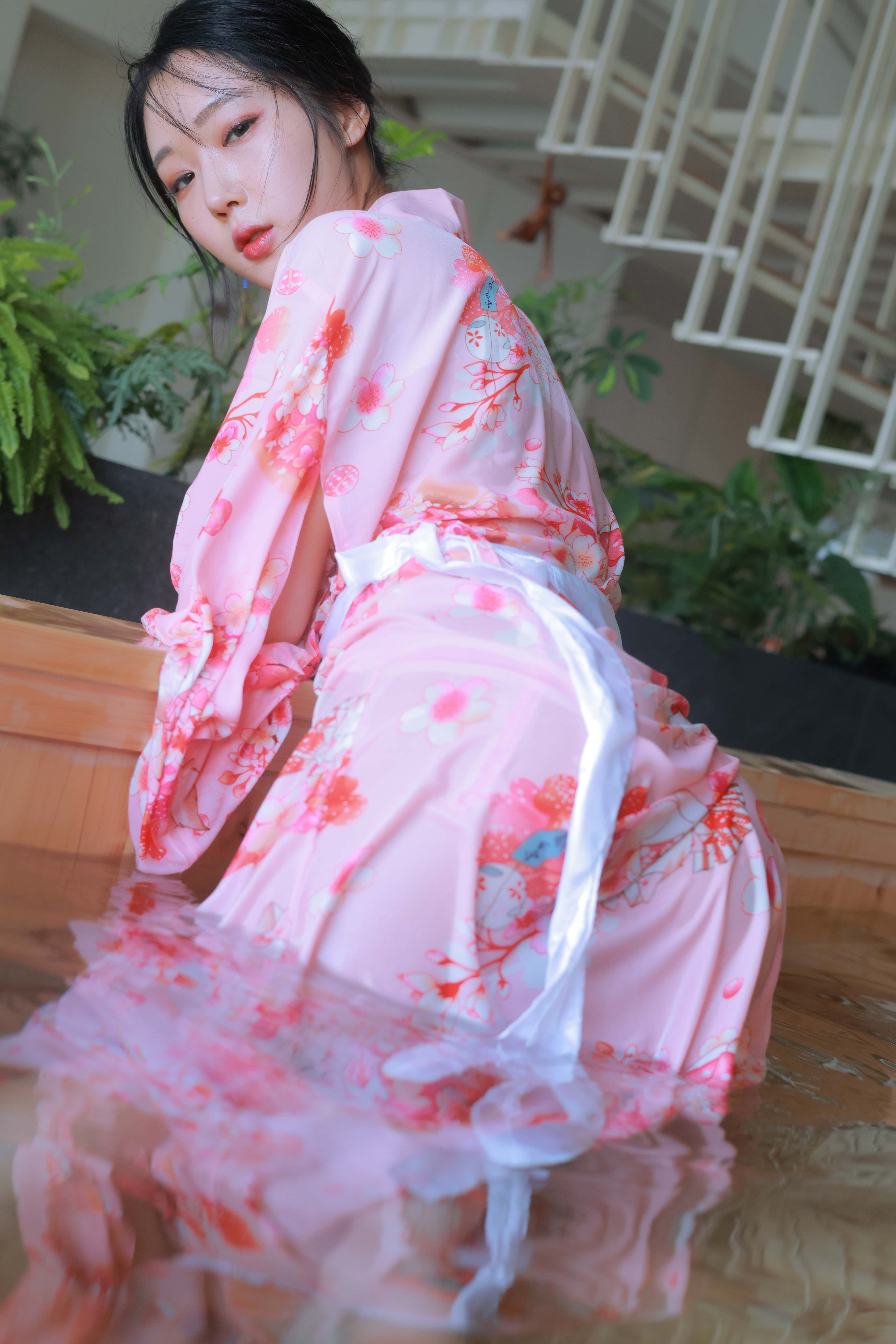 Coco6st (Miss Maxim KR) Sumin - Blossom [80P2V-2.06GB]