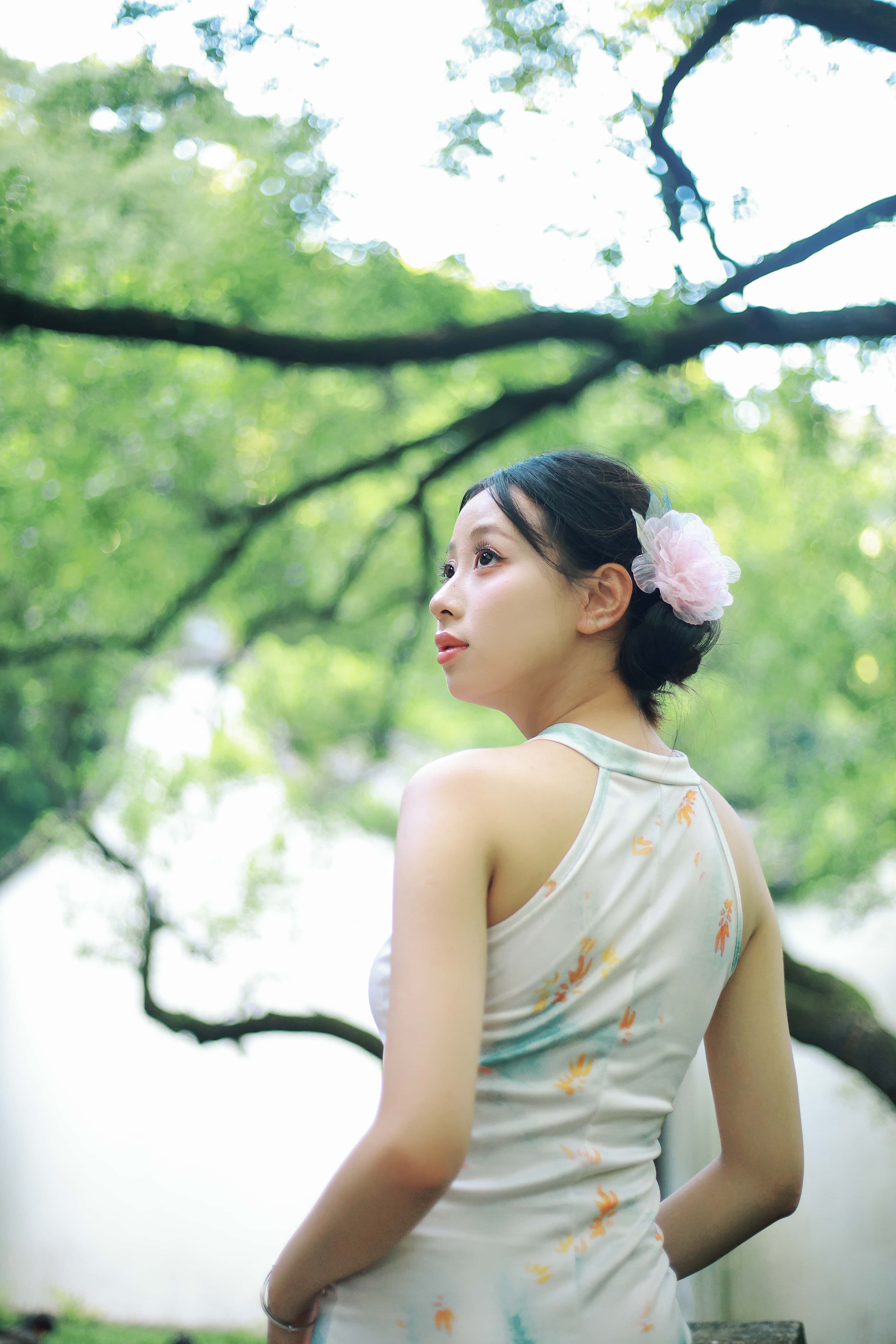 GS-Y0337 虎跑旗袍 小u [84P-1.04GB]