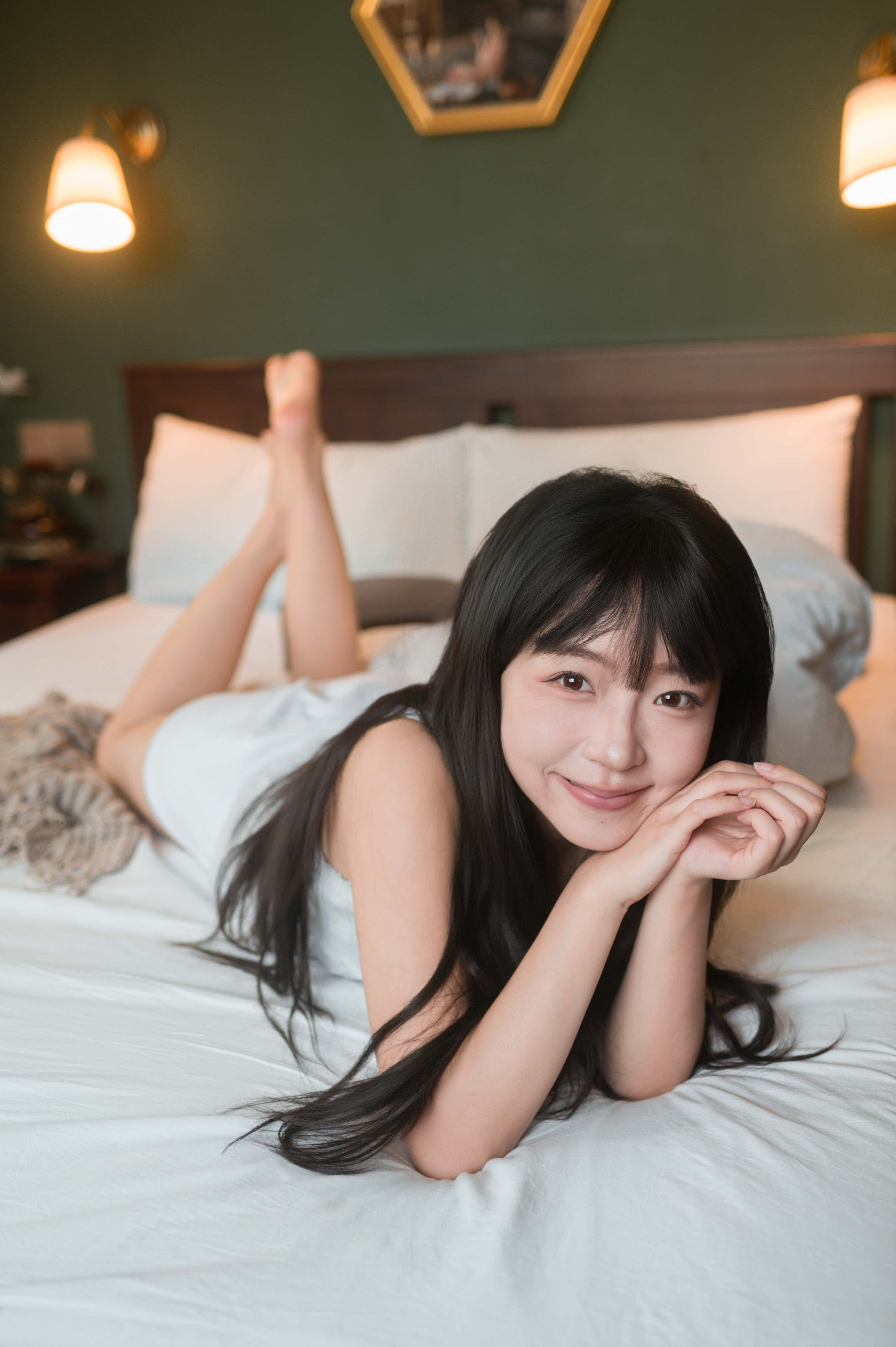 GS-Y0381 有点甜 罗雪姨 [42P-532MB]