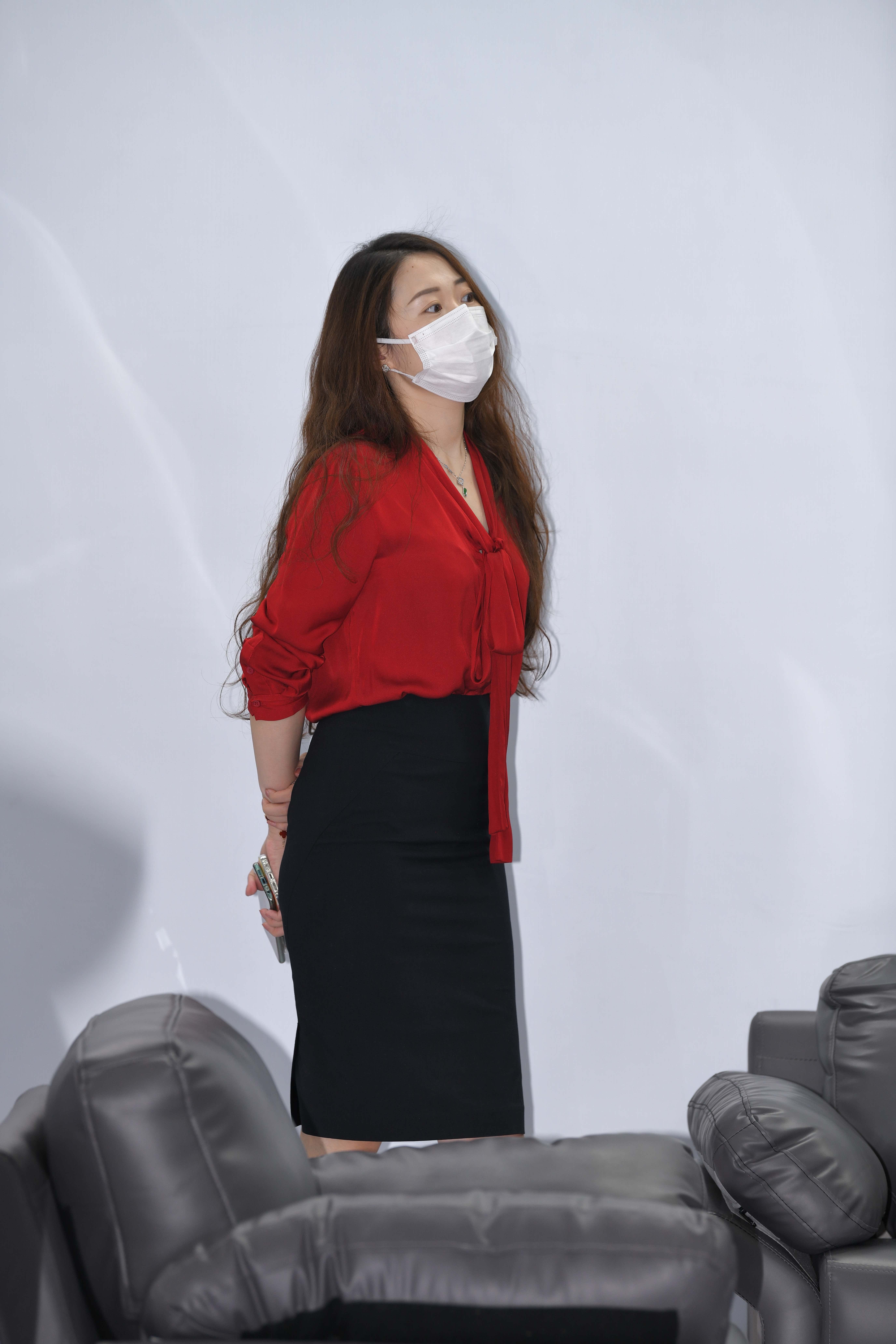GS-K336 红衣高跟鞋美女 【121P3V 4.2G】